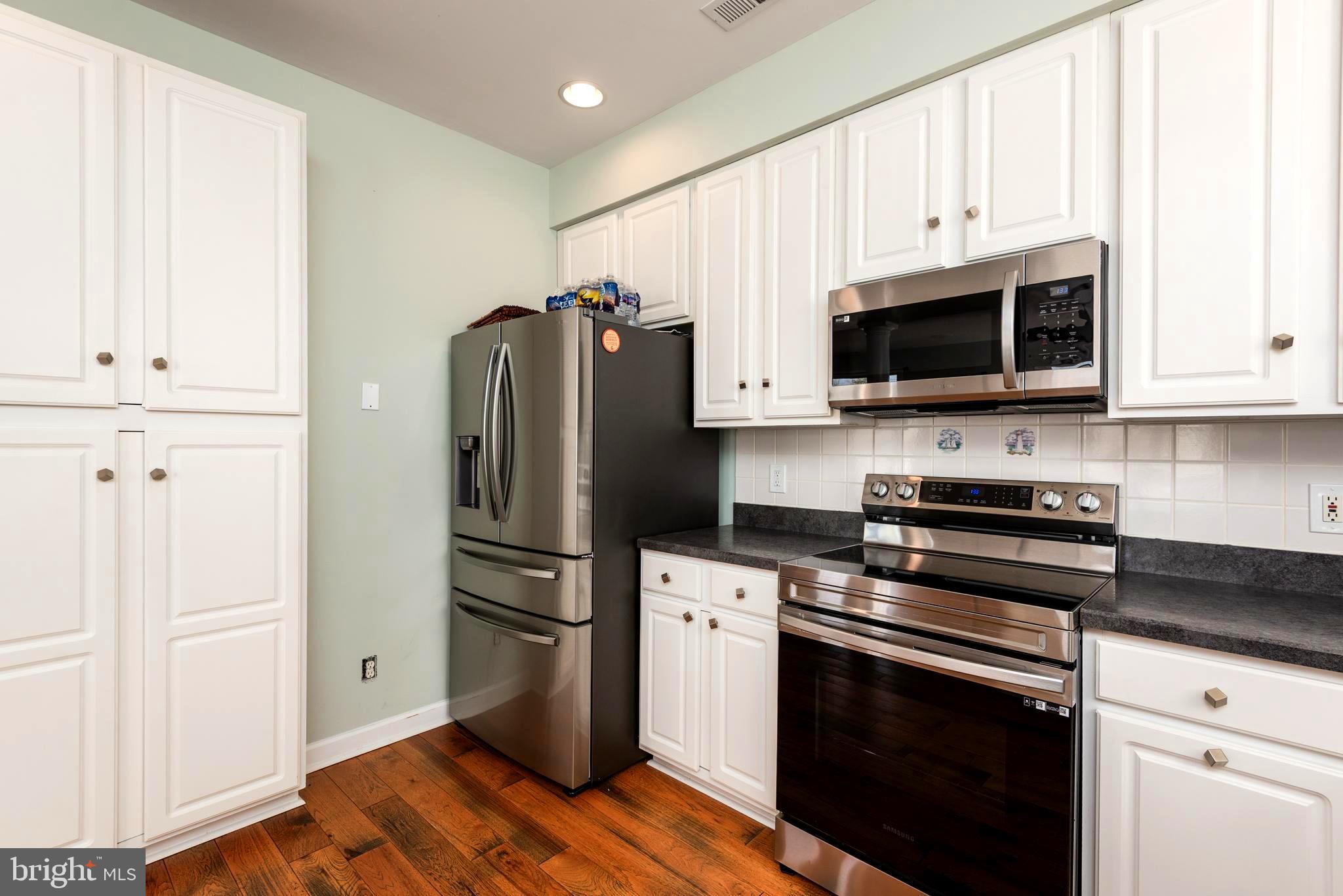 HARBOR VIEW - Residential