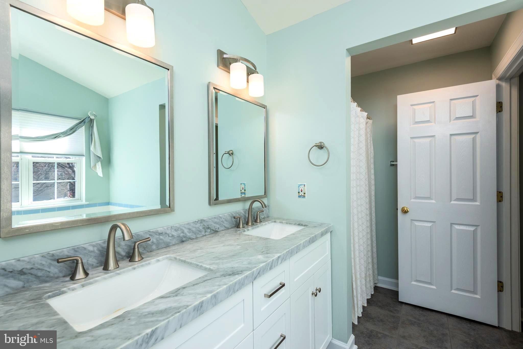 HARBOR VIEW - Residential