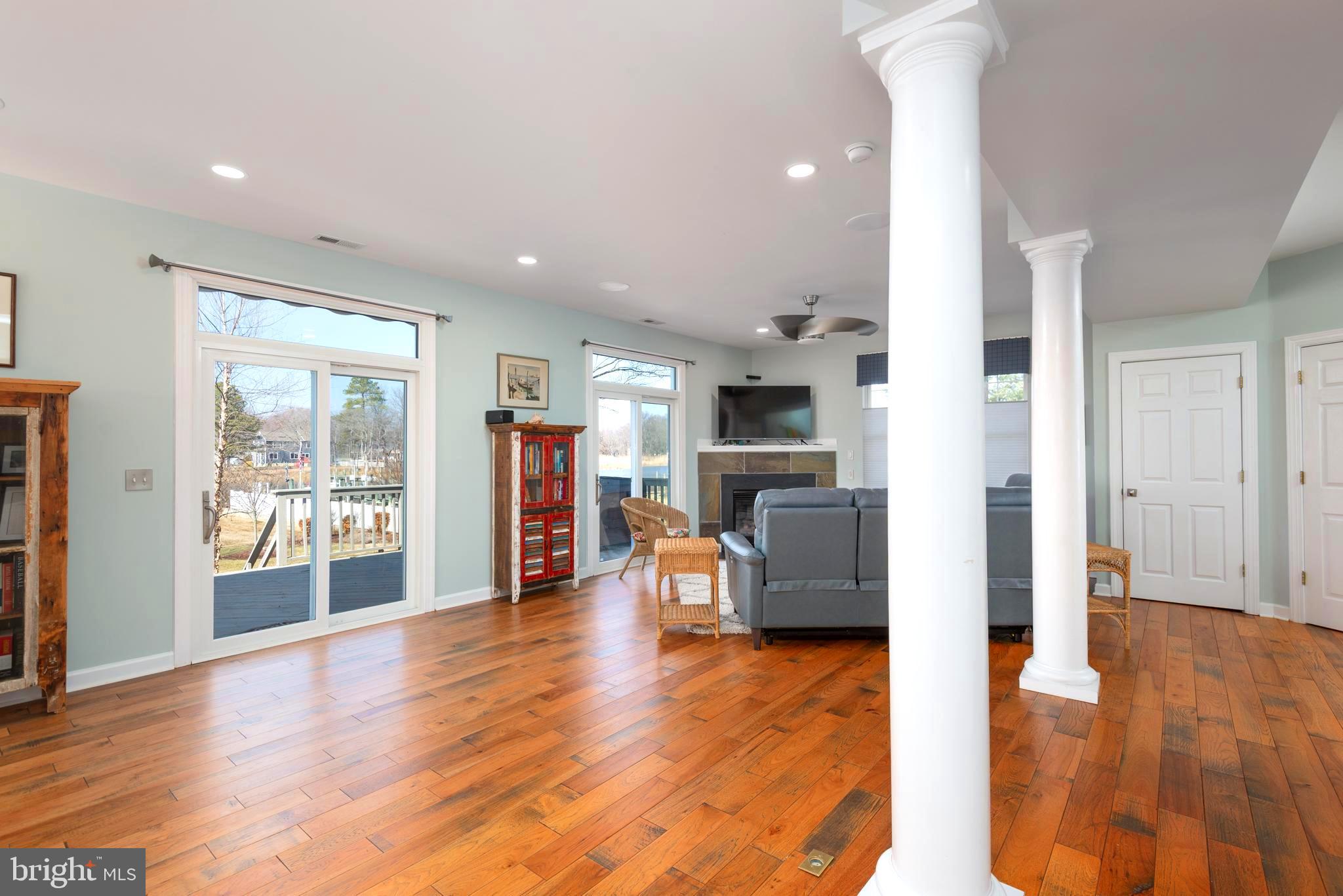 HARBOR VIEW - Residential