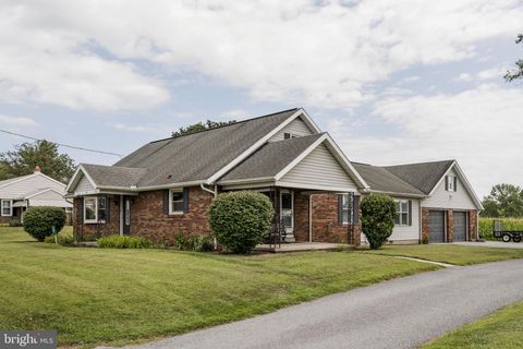 90 S RIDGE ROAD REINHOLDS PA 17569