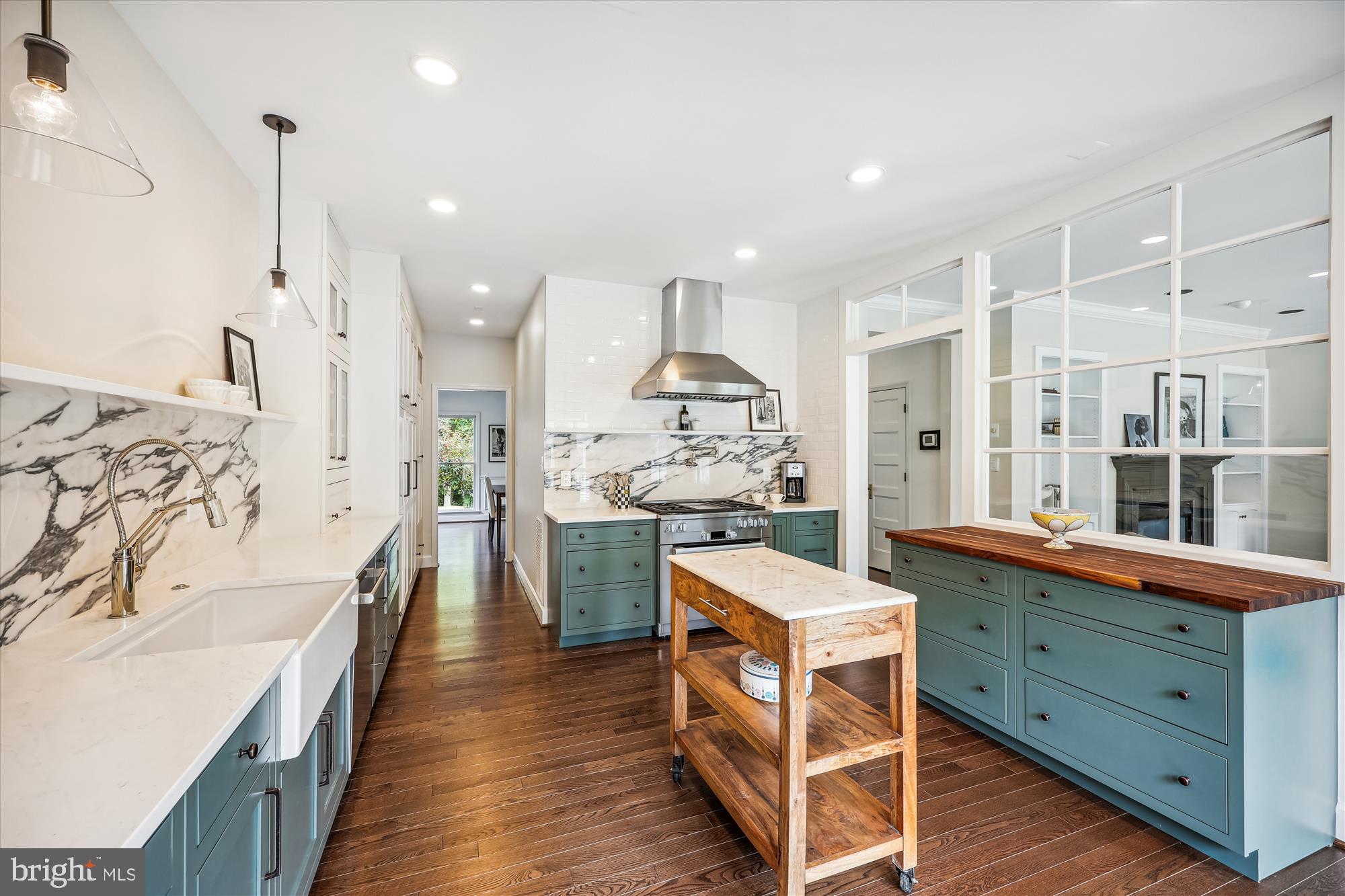 KENTLANDS - Residential