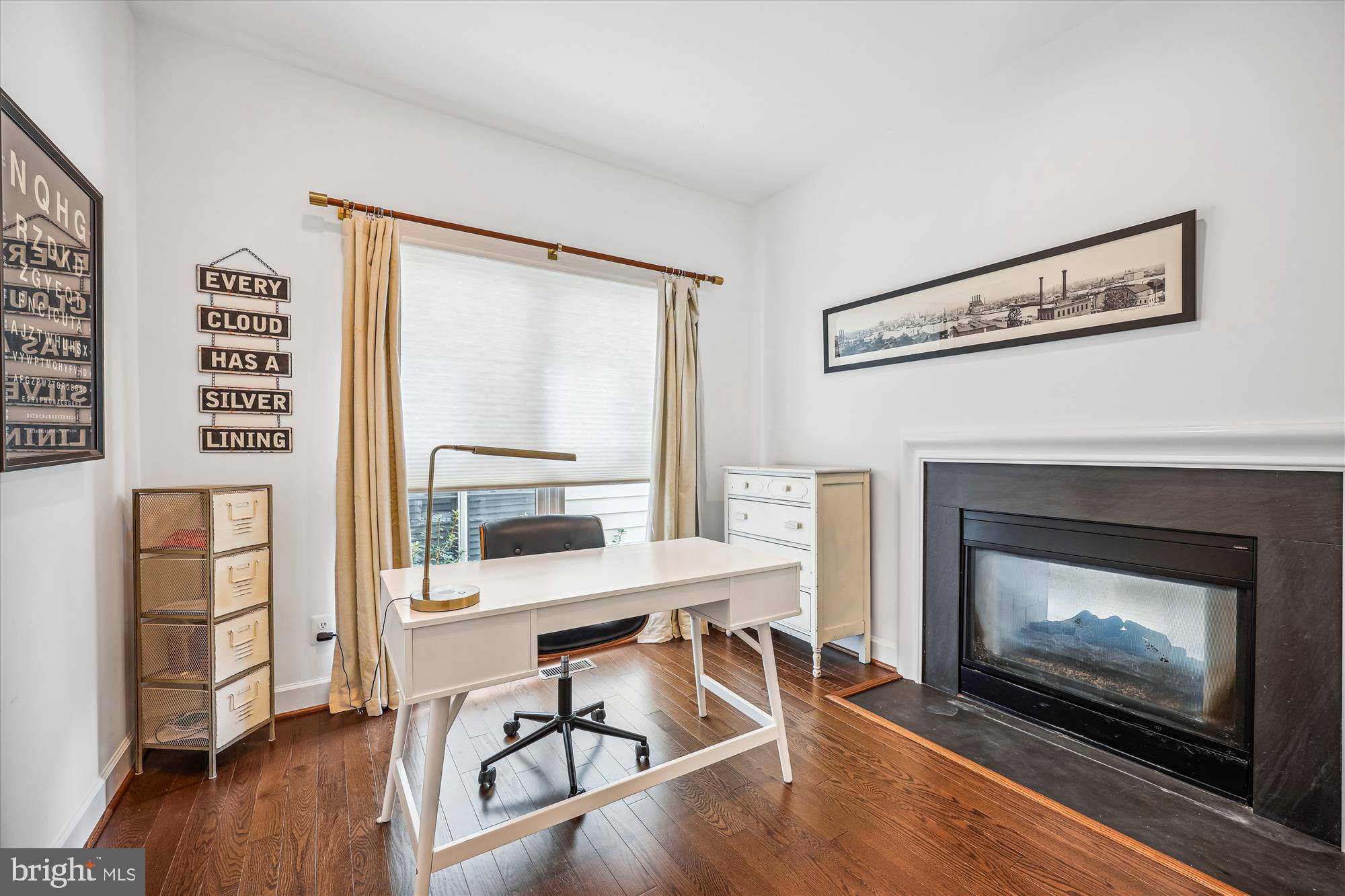 KENTLANDS - Residential