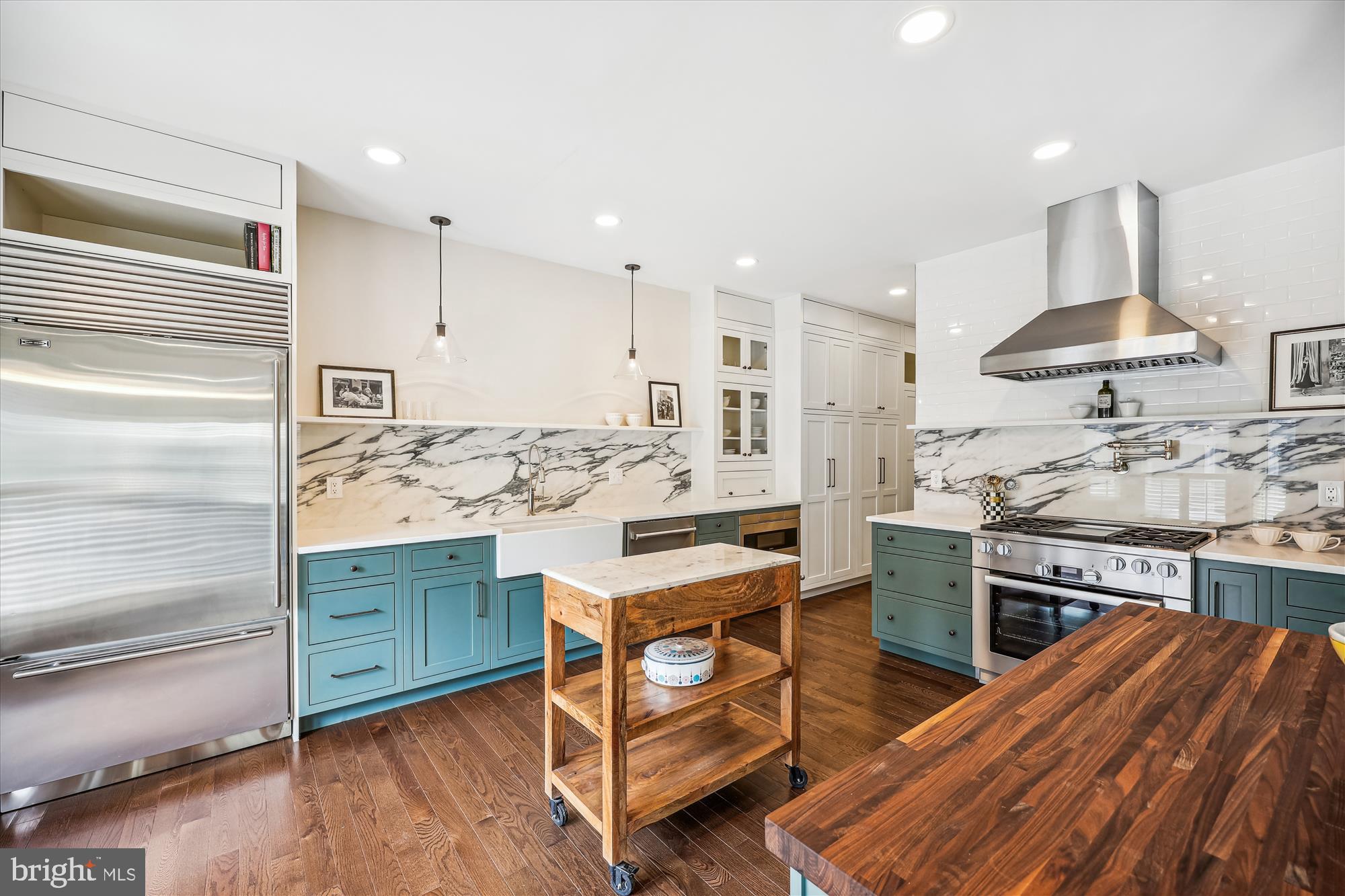 KENTLANDS - Residential