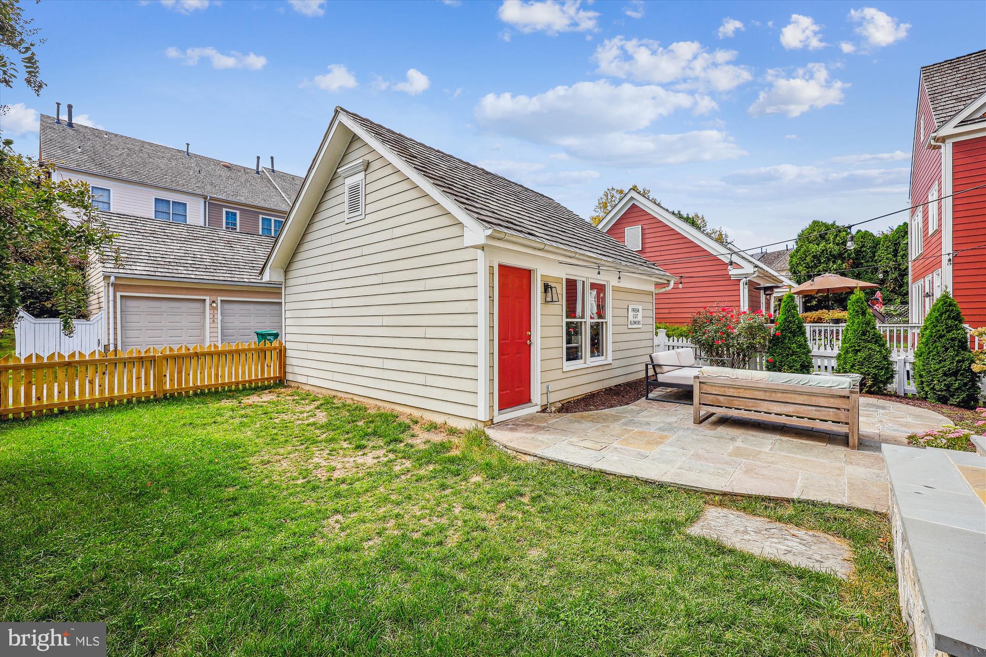 KENTLANDS - Residential