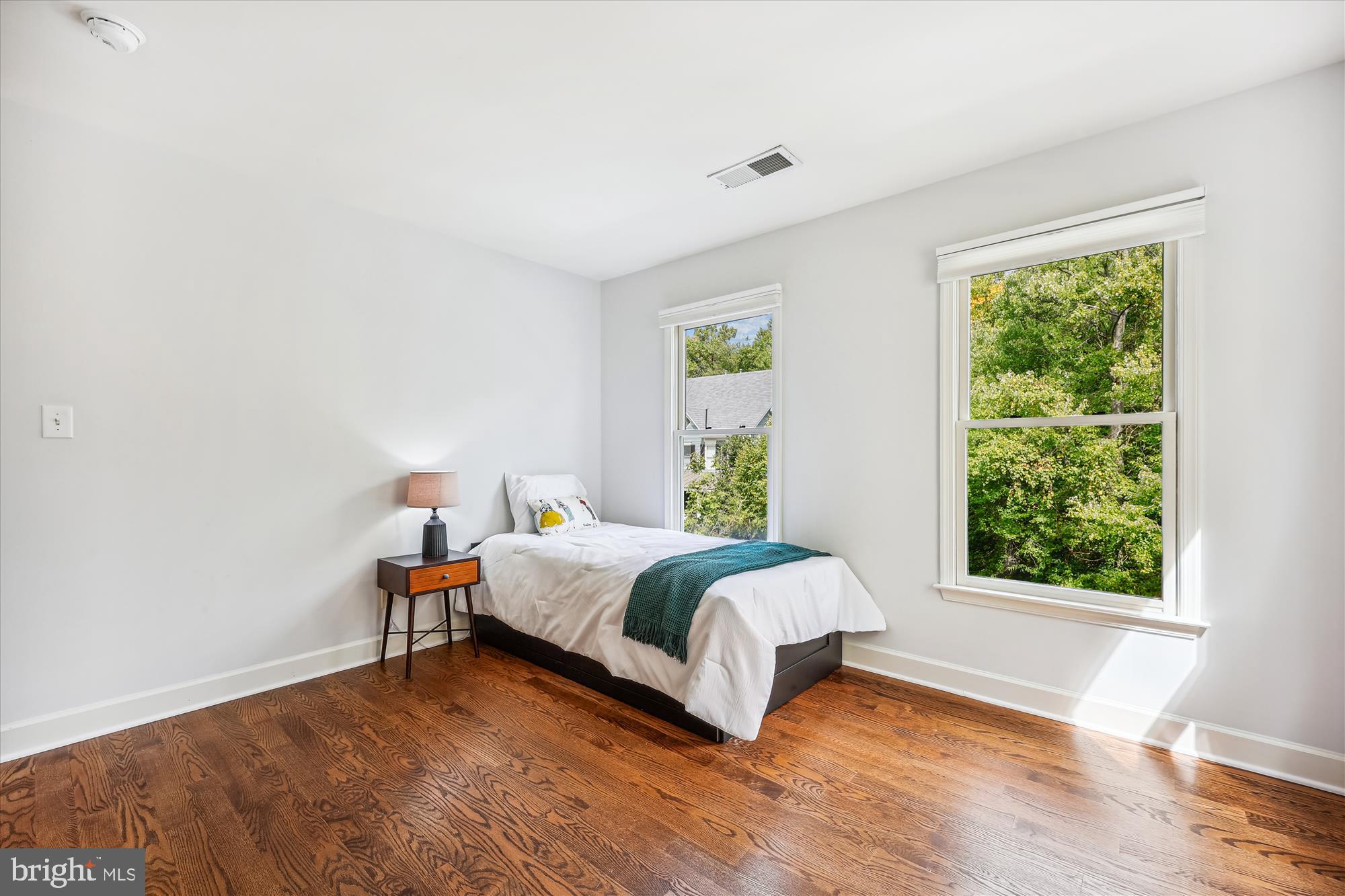 KENTLANDS - Residential