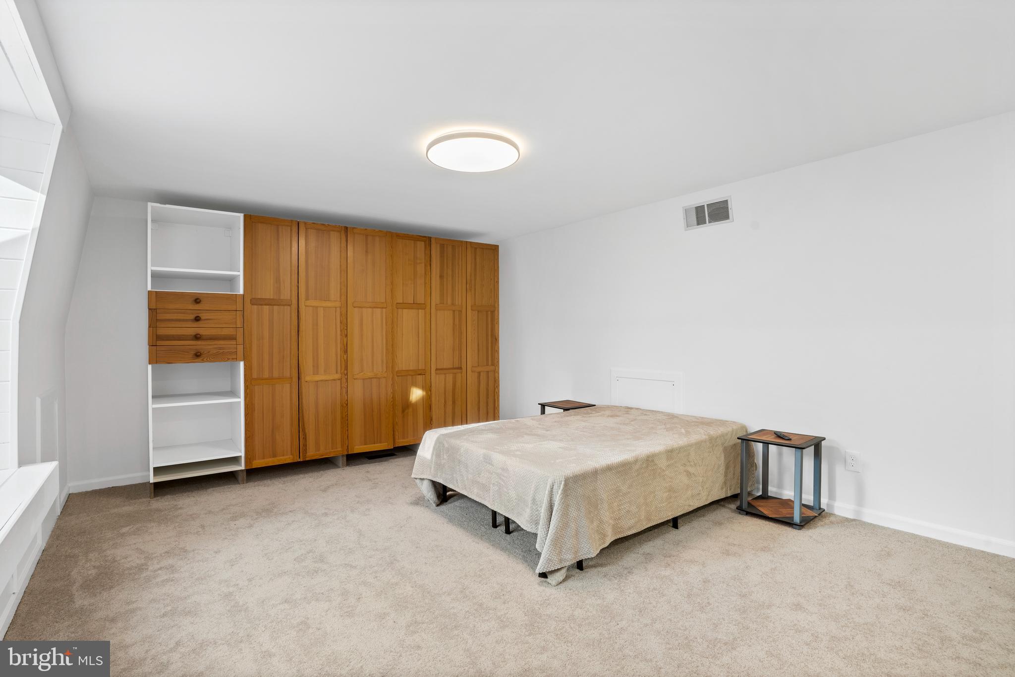 WILLISTOWN WOODS - Residential