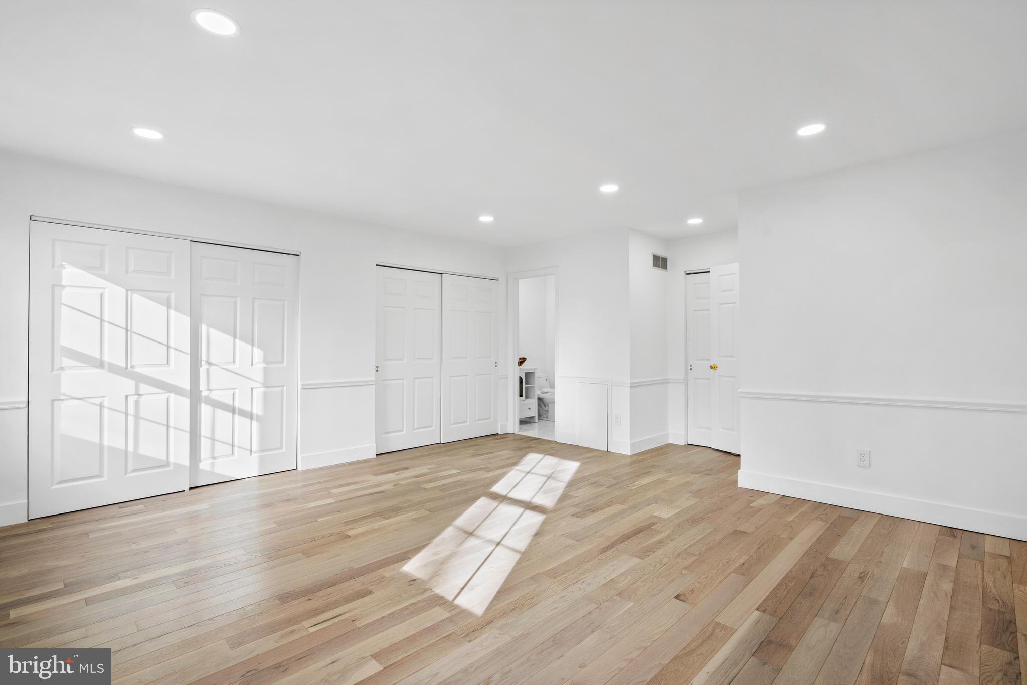 WILLISTOWN WOODS - Residential