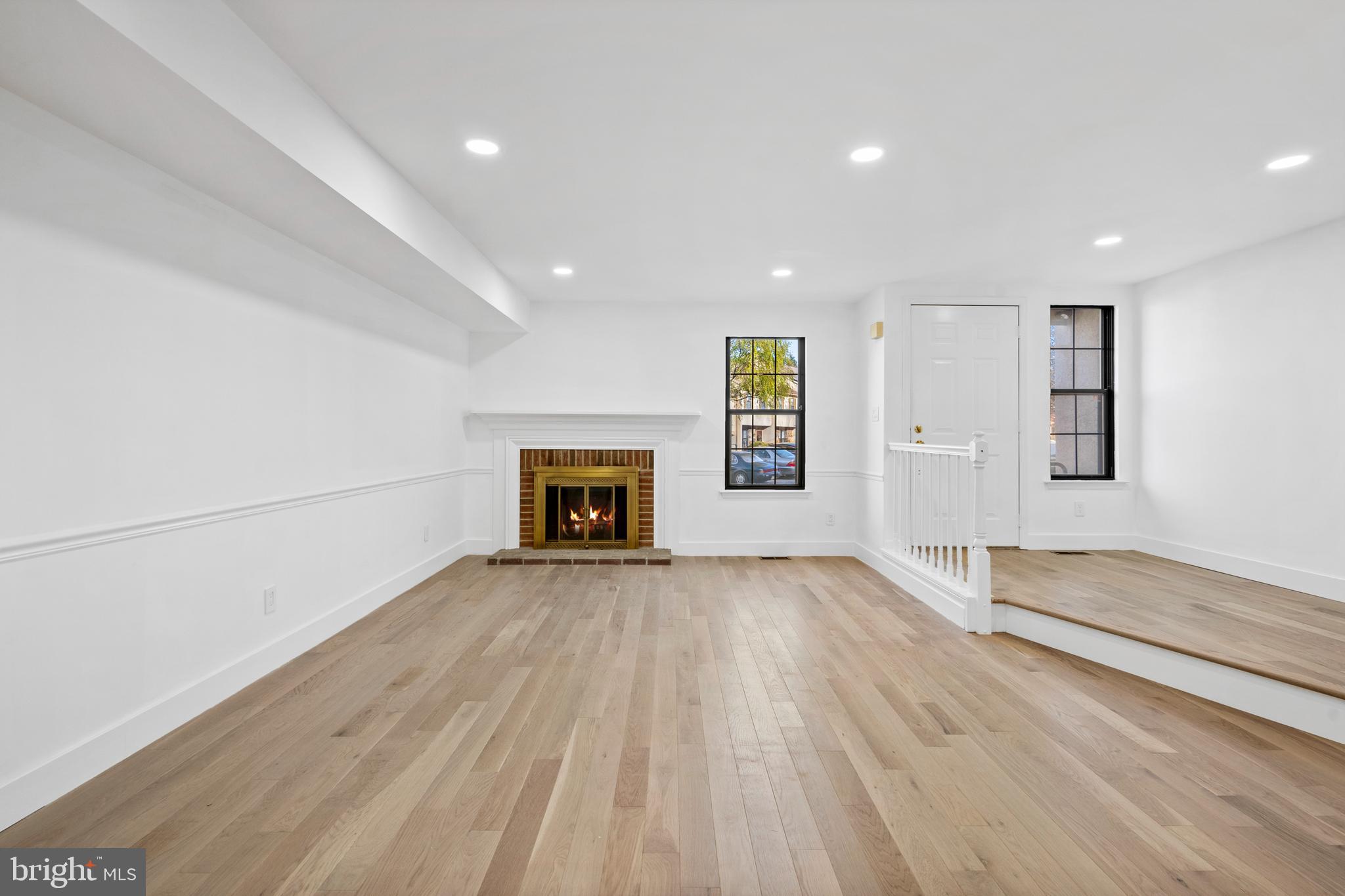 WILLISTOWN WOODS - Residential