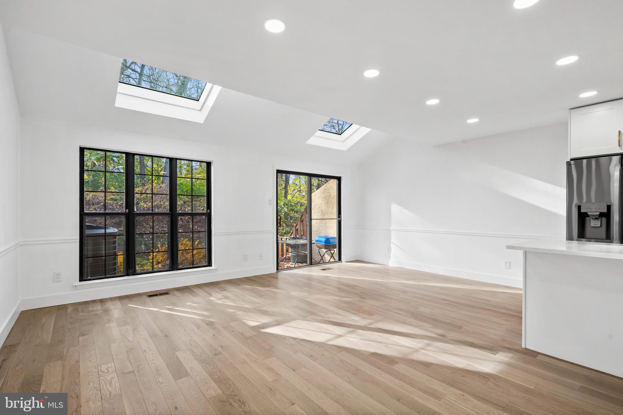 WILLISTOWN WOODS - Residential