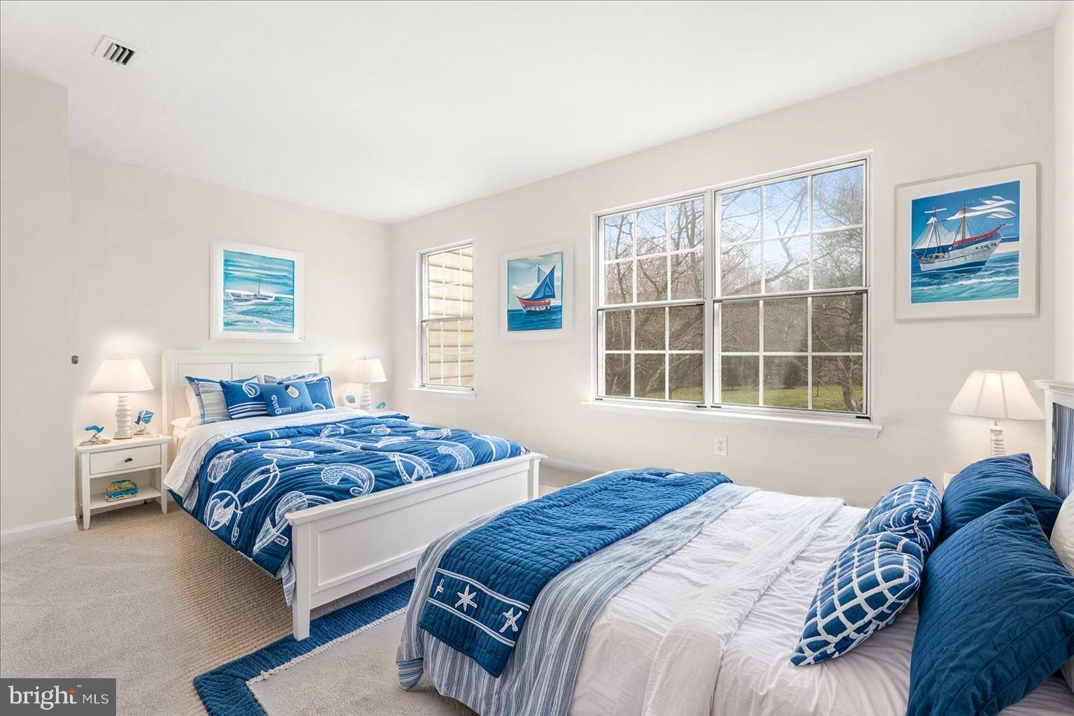 WILLOW COVE MANORS - Residential