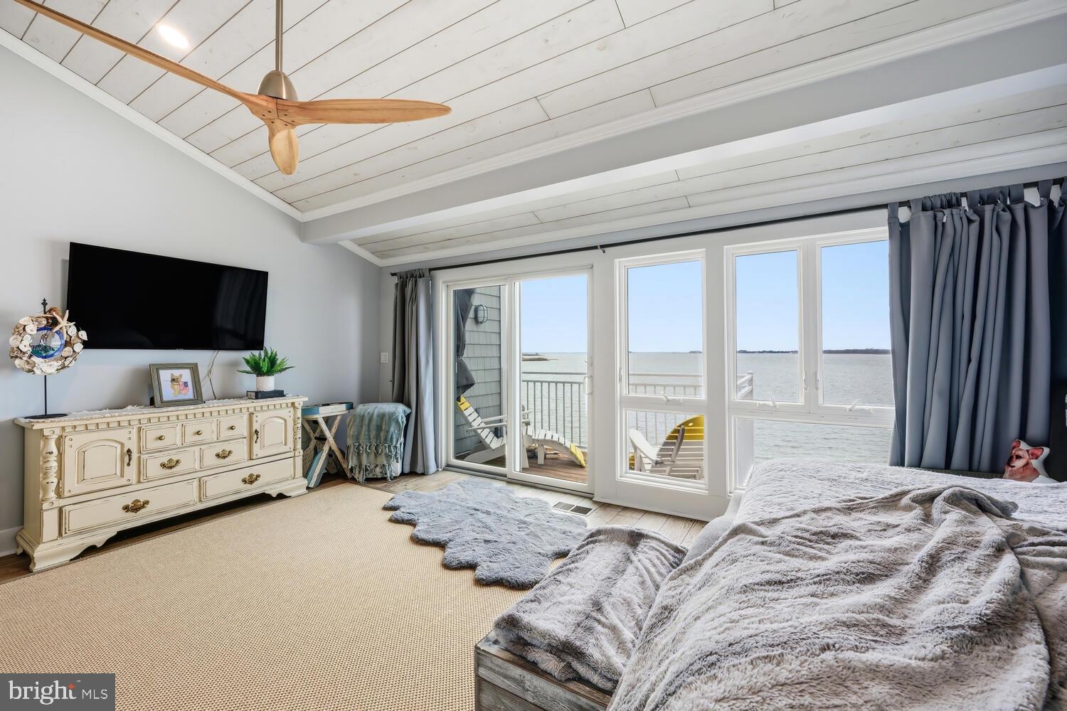 OYSTER COVE - Residential