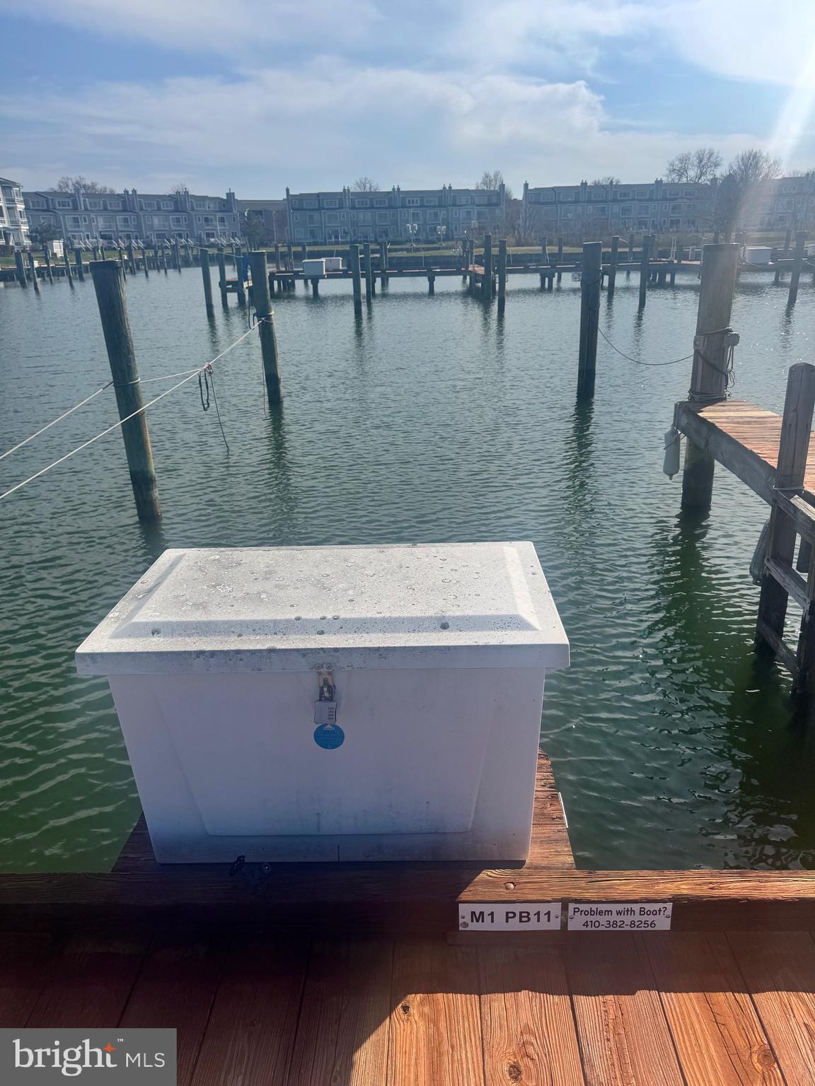 OYSTER COVE - Residential