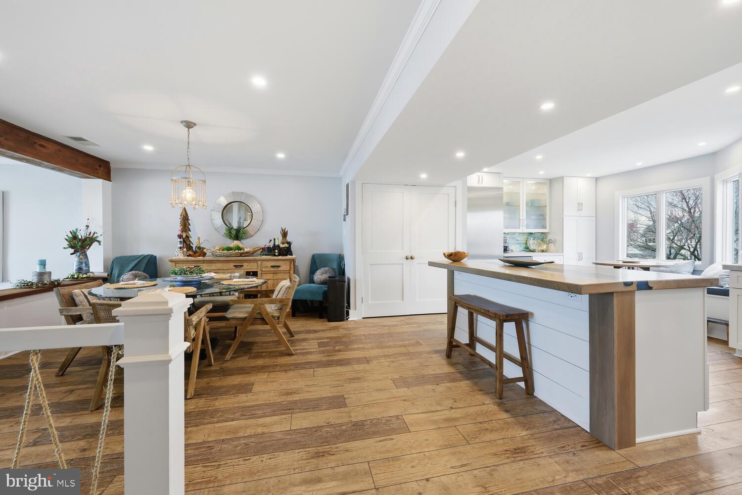 OYSTER COVE - Residential