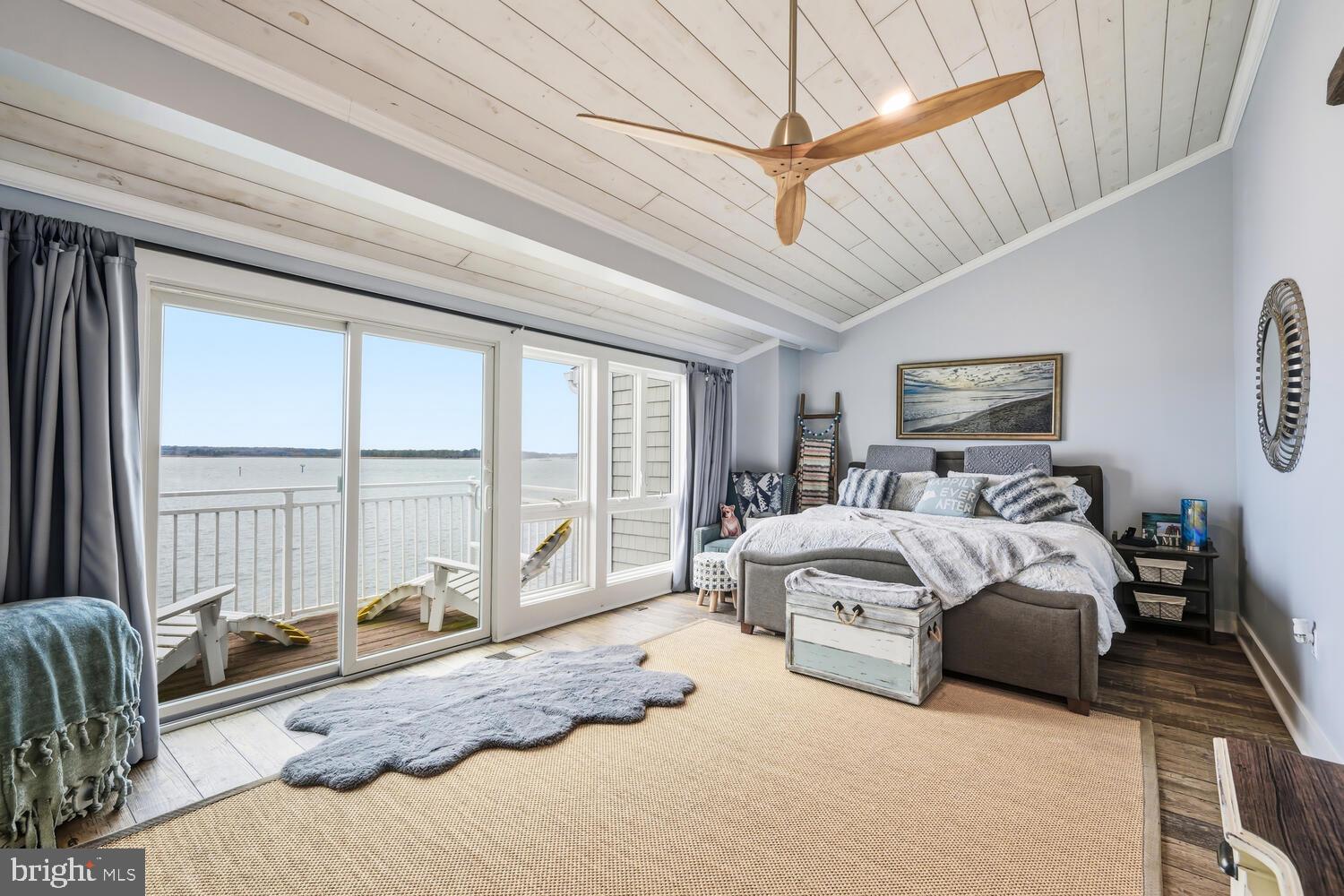 OYSTER COVE - Residential