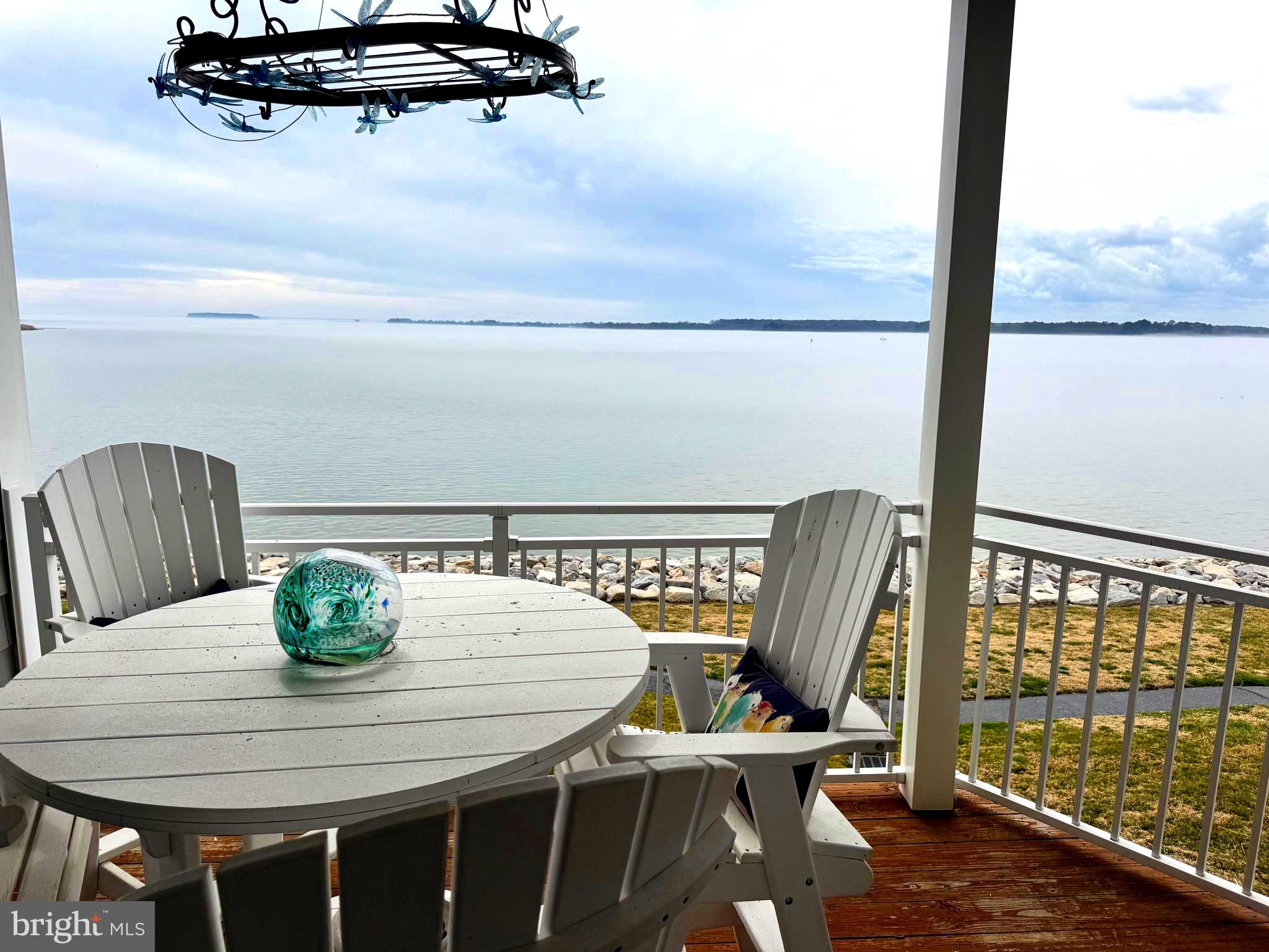 1009 OYSTER COVE DRIVE