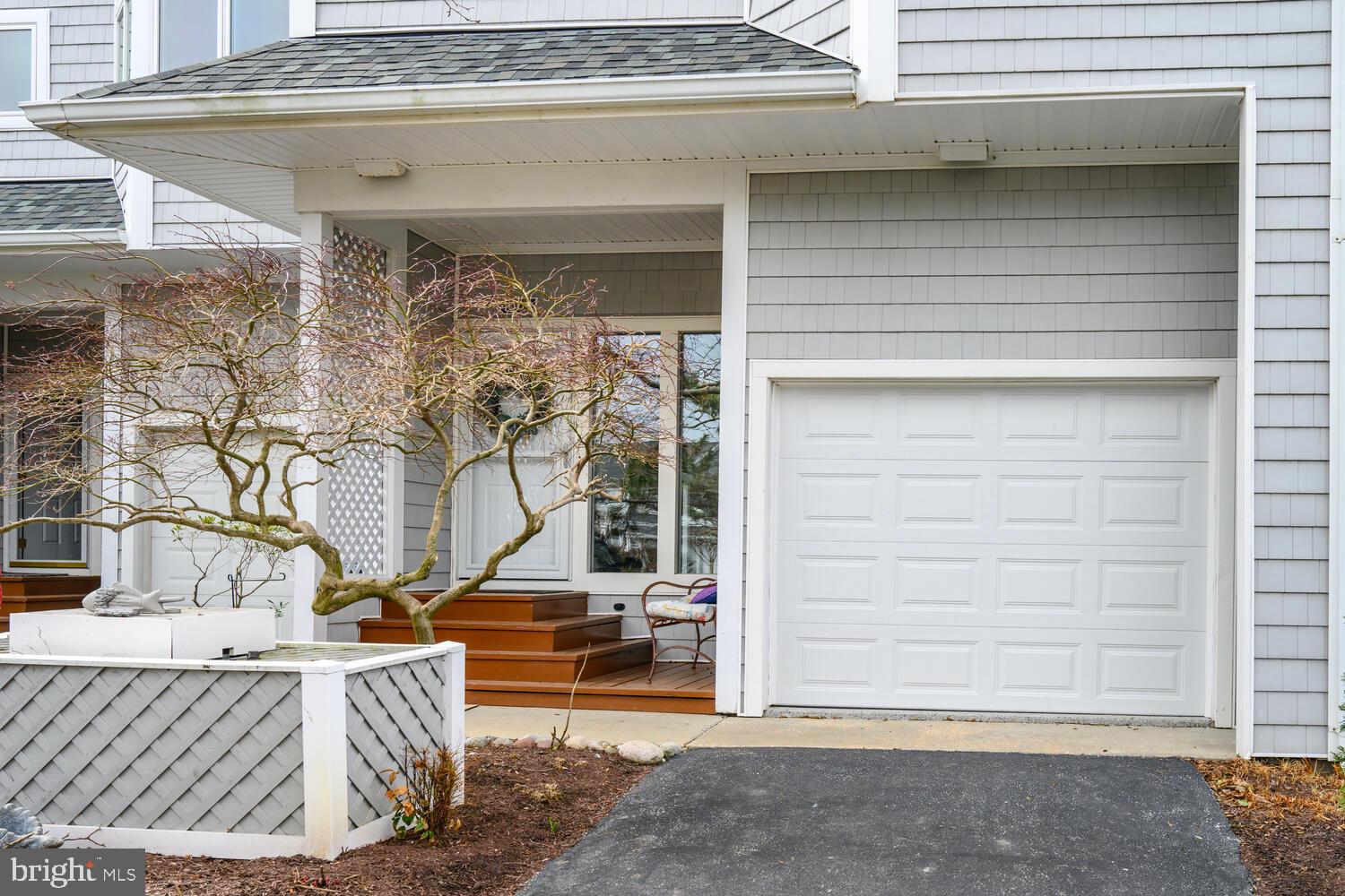 OYSTER COVE - Residential