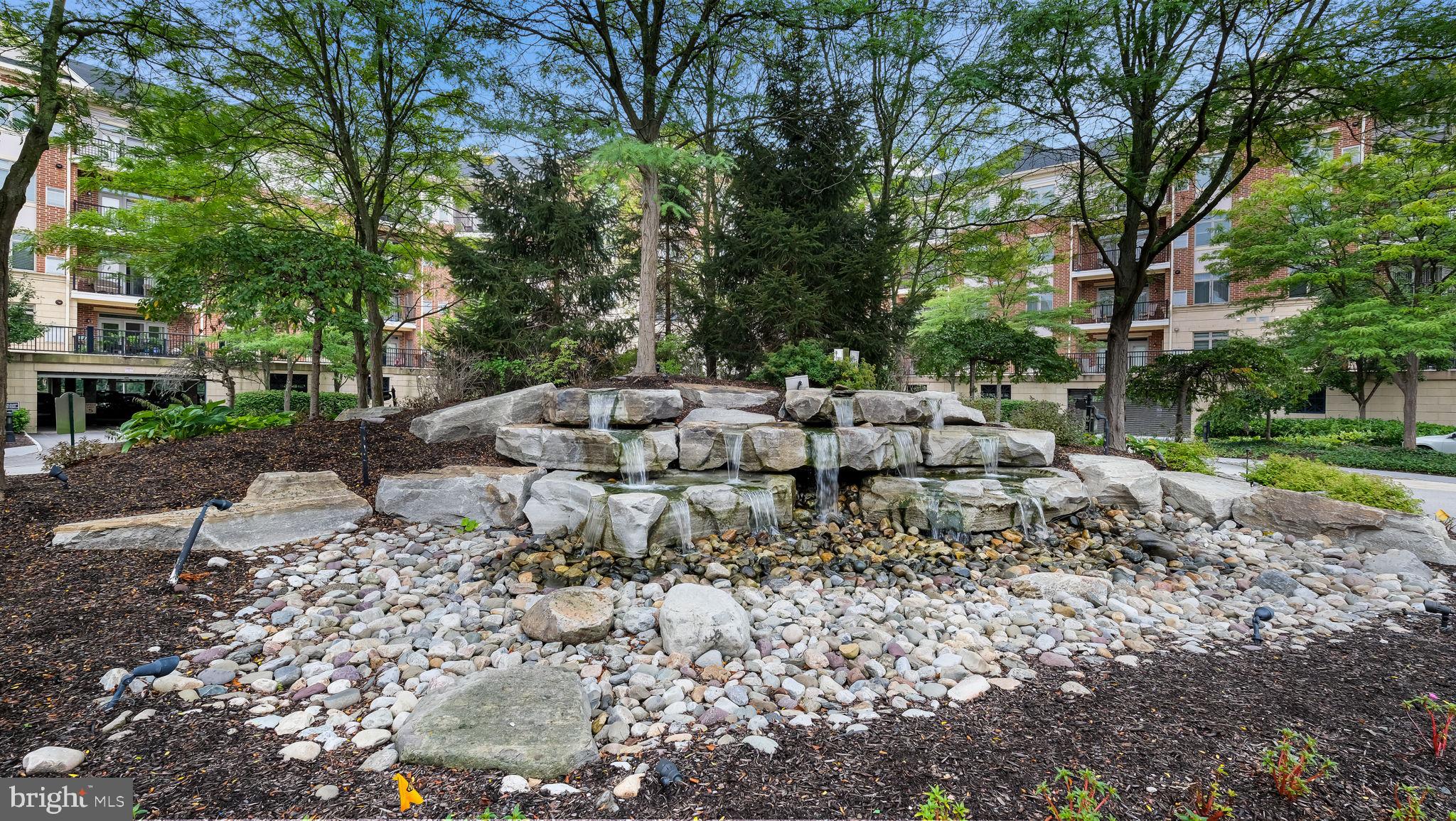 HUNTINGDON VALLEY - Residential