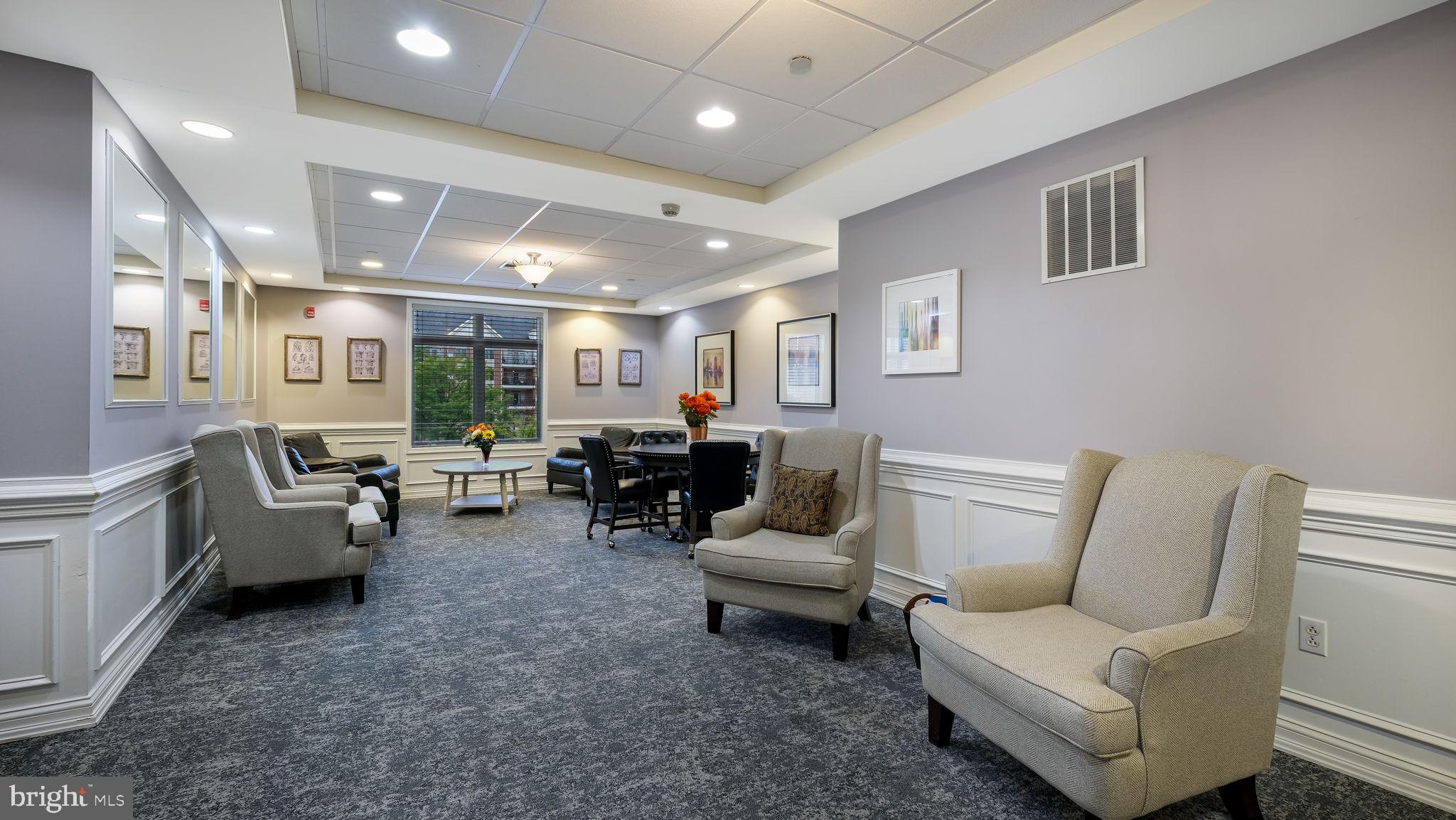 HUNTINGDON VALLEY - Residential