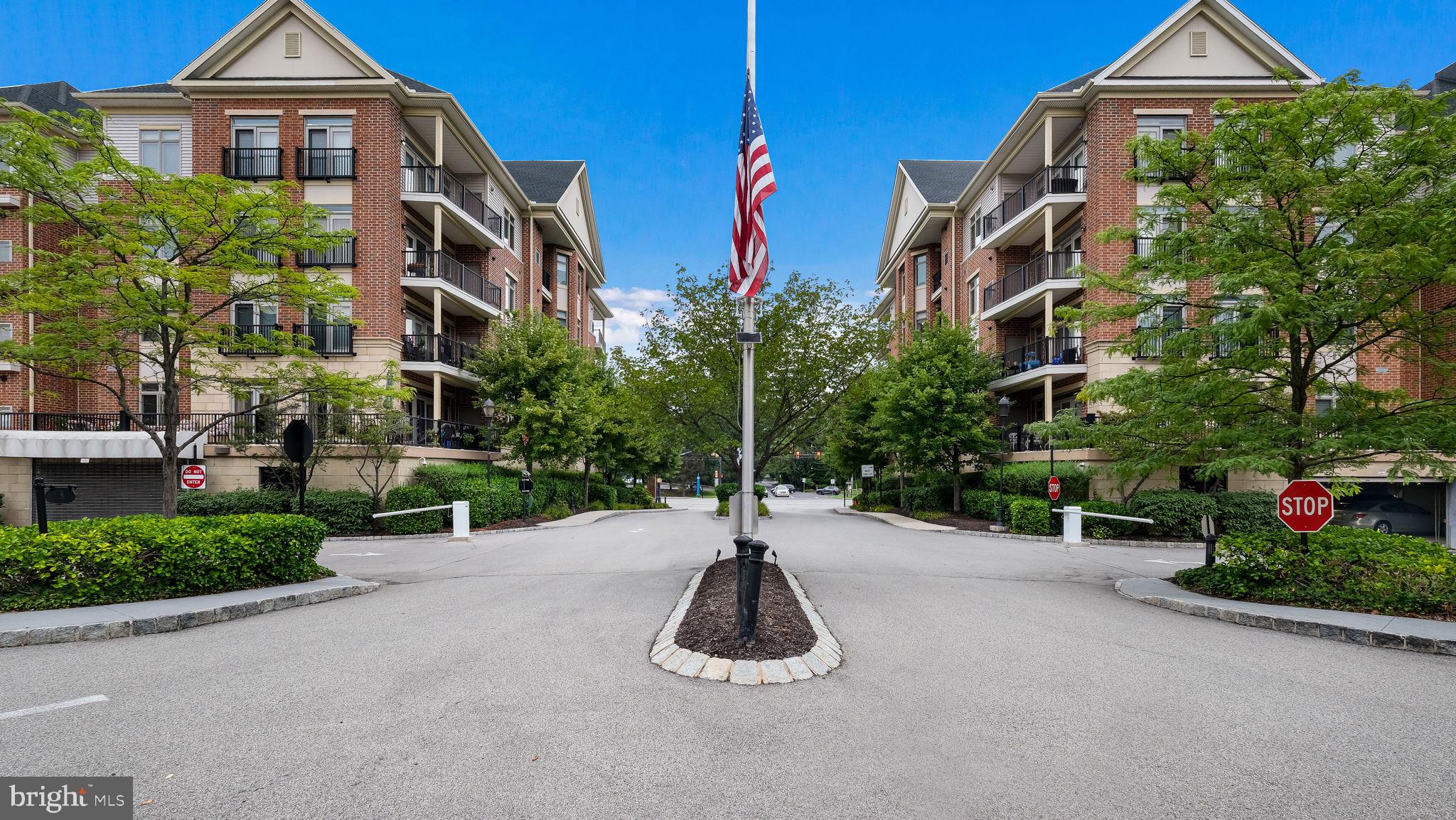 HUNTINGDON VALLEY - Residential