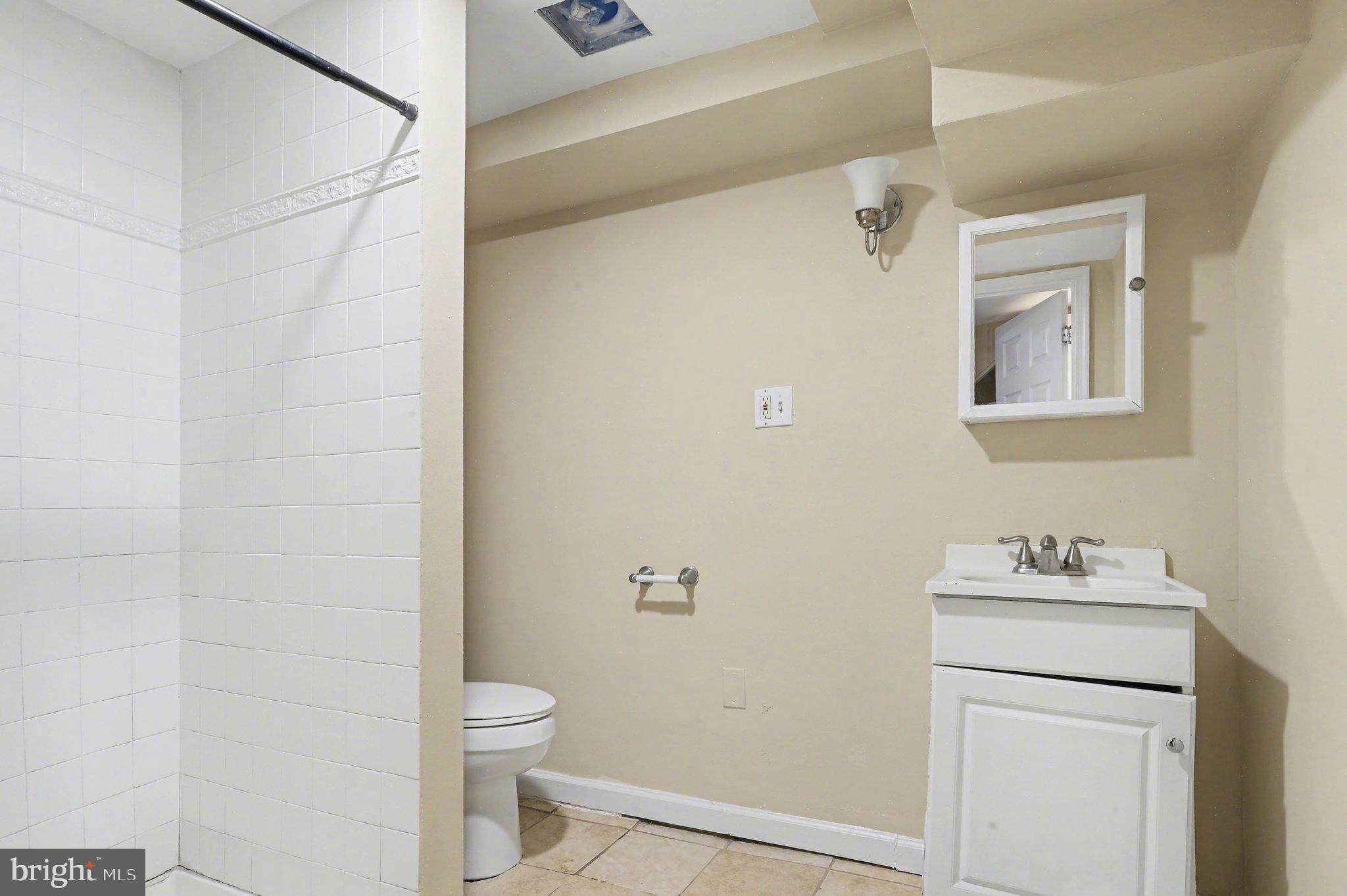 HIGHLANDTOWN - Residential