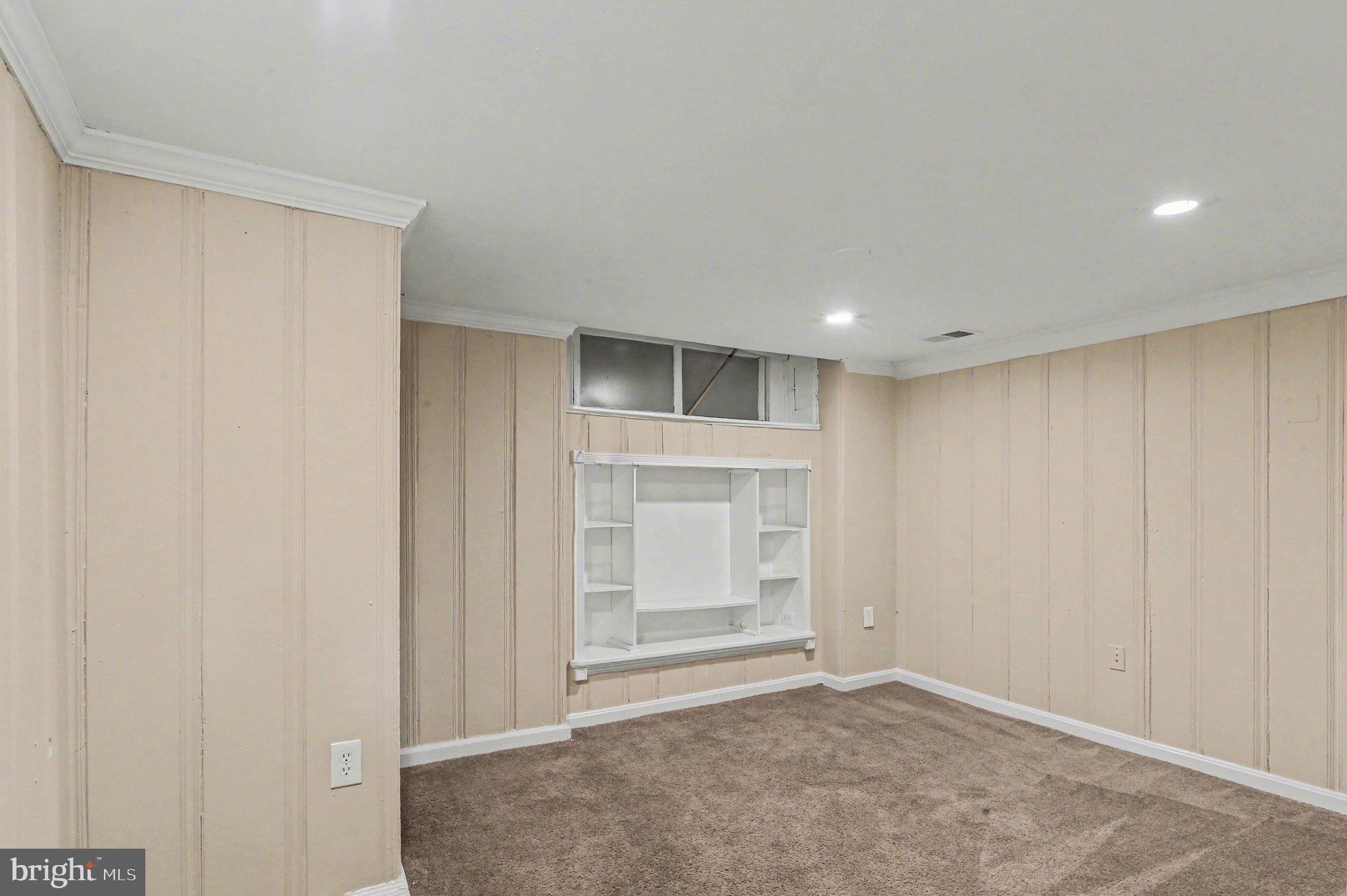 HIGHLANDTOWN - Residential