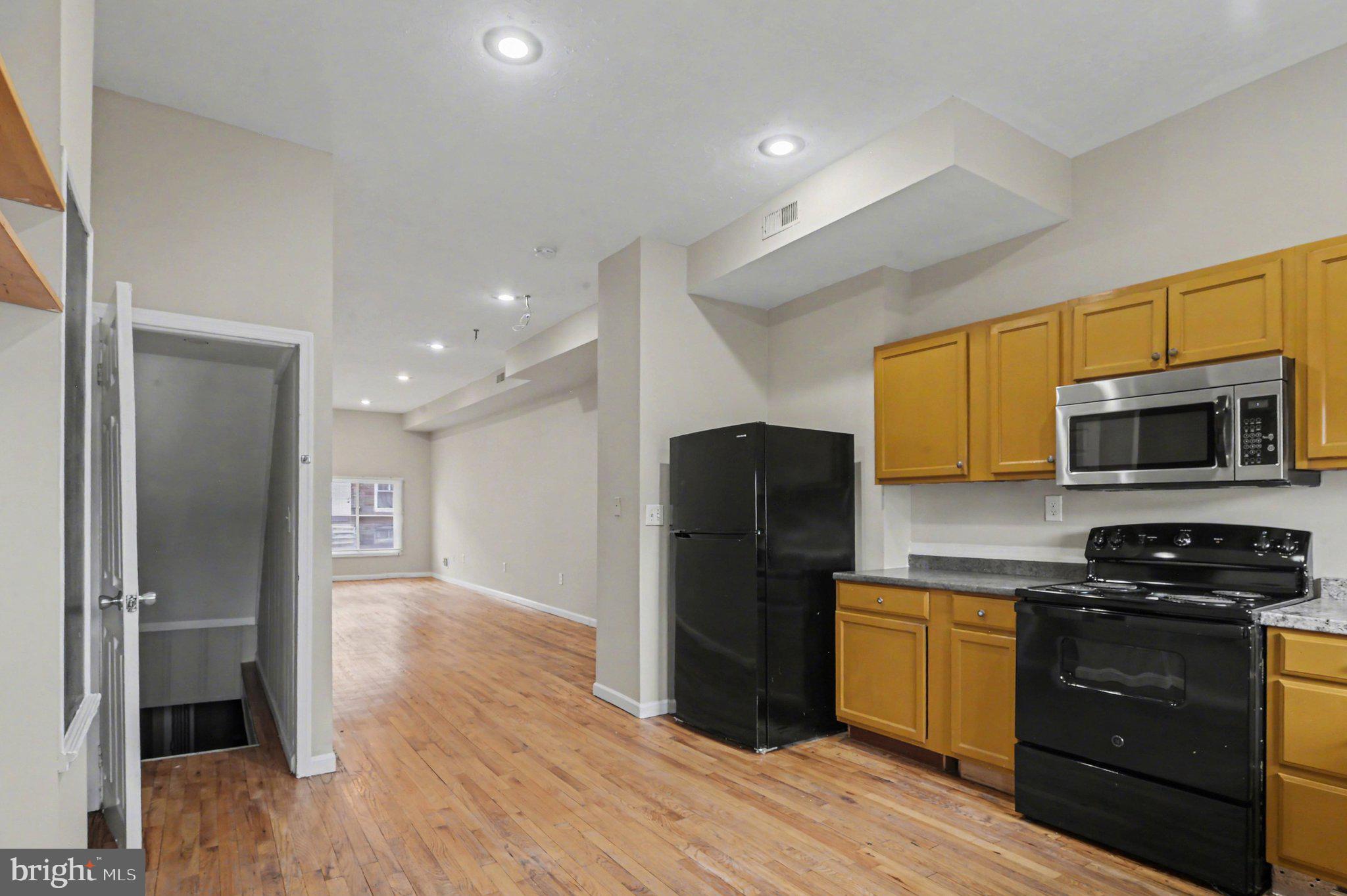 HIGHLANDTOWN - Residential