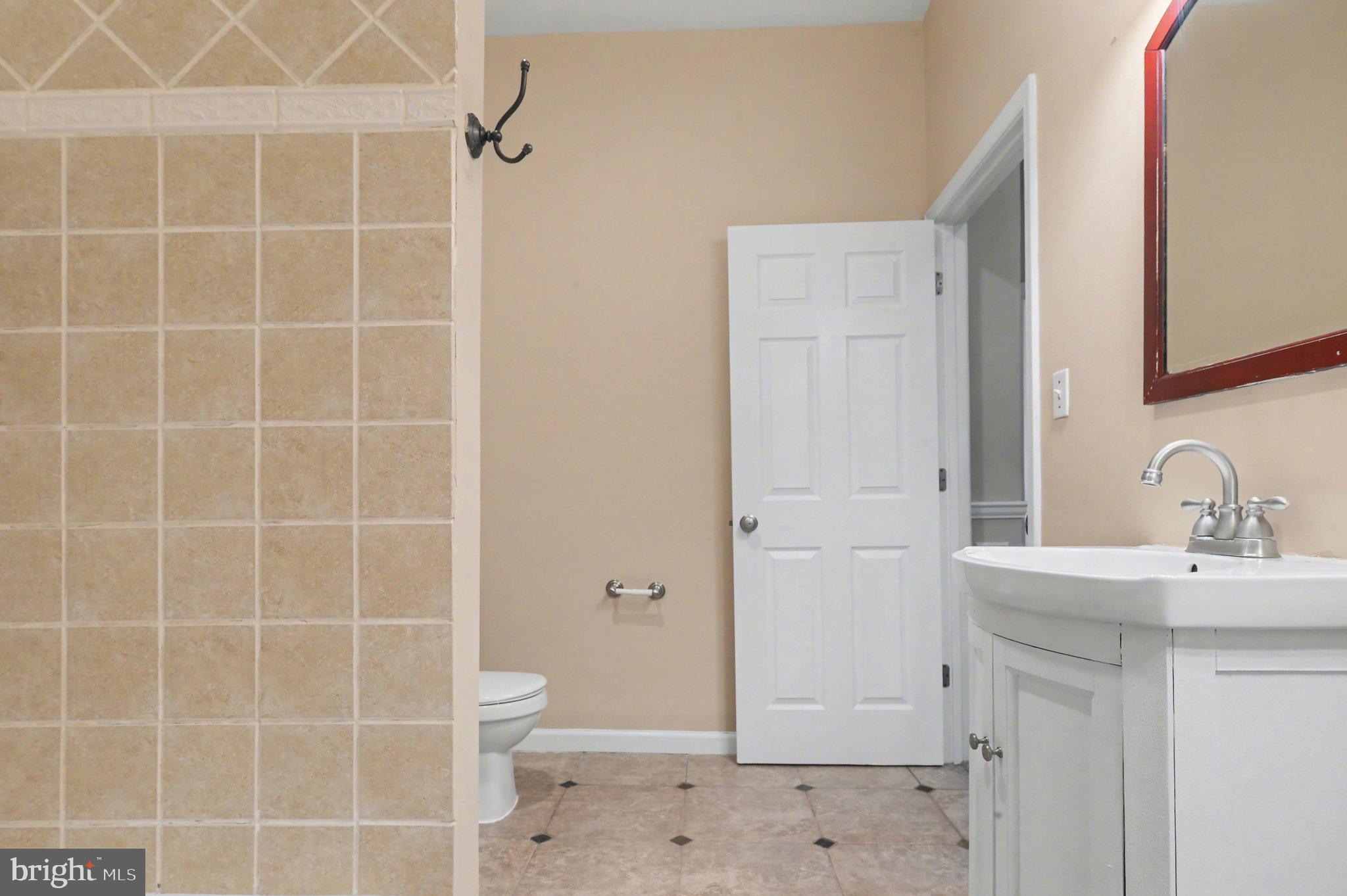 HIGHLANDTOWN - Residential