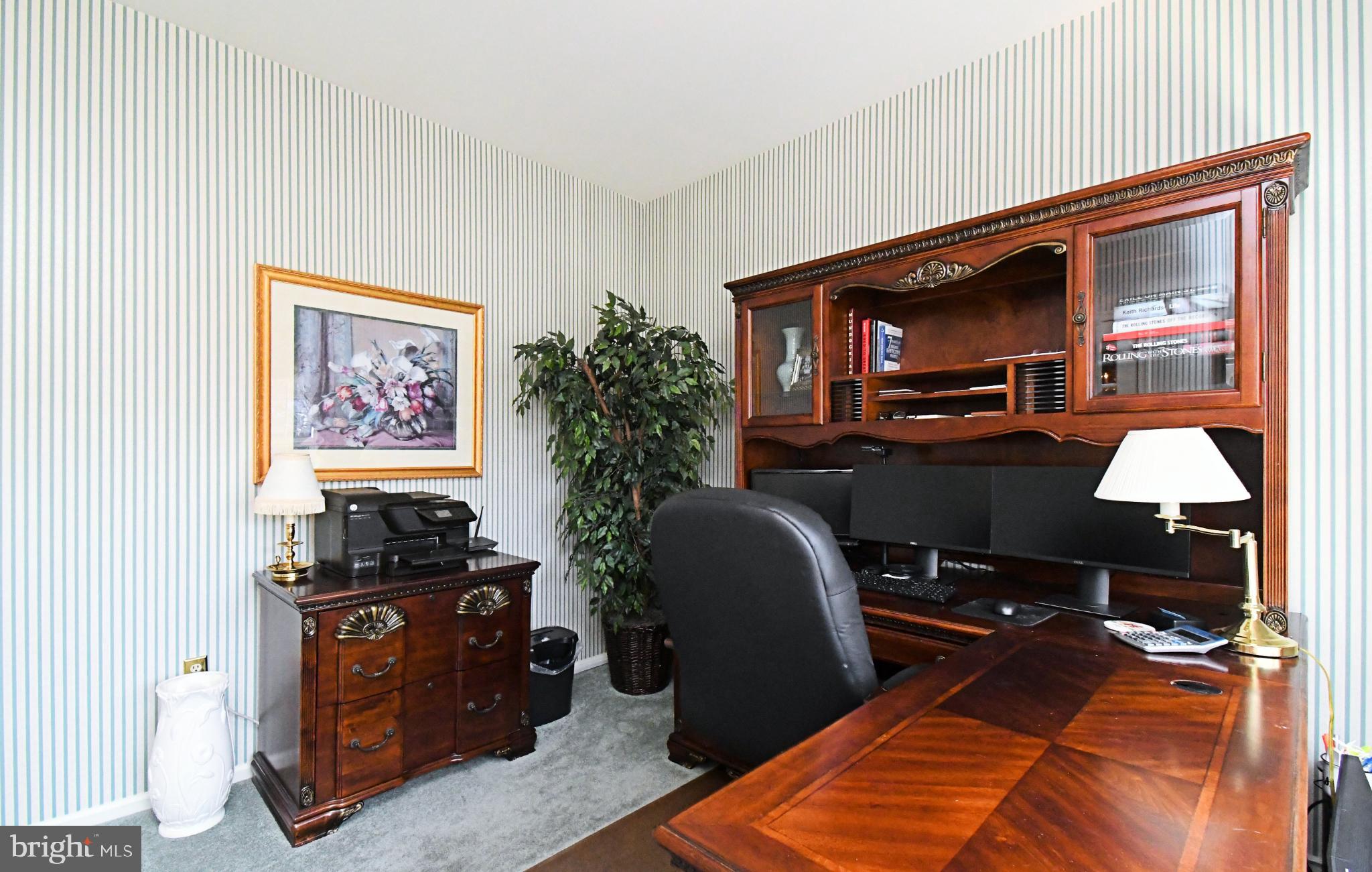 MONTGOMERY CROSSING - Residential