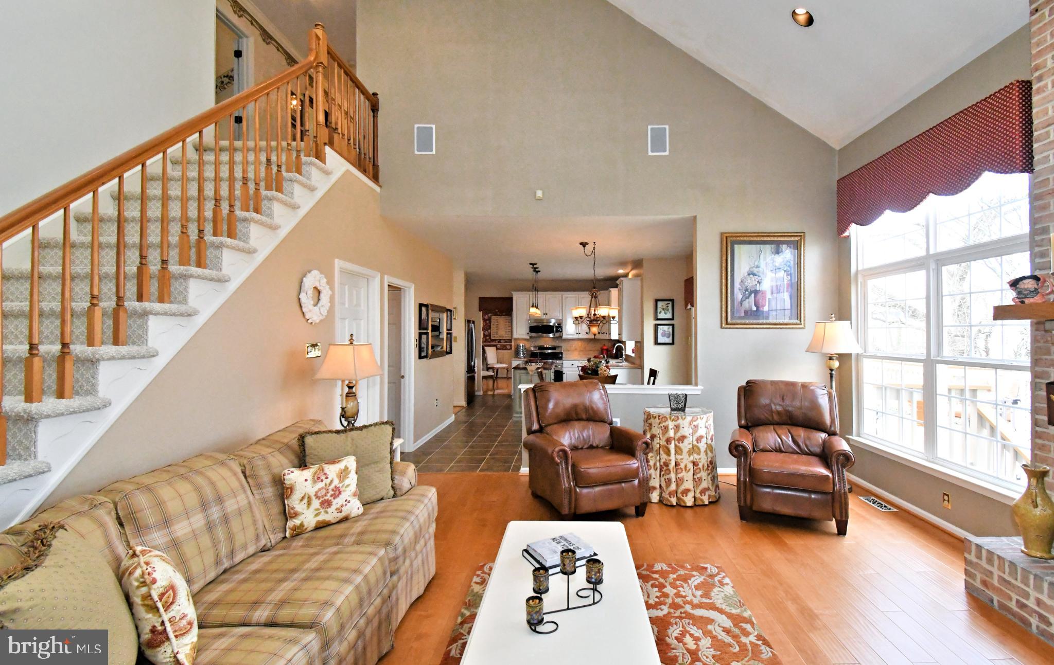 MONTGOMERY CROSSING - Residential