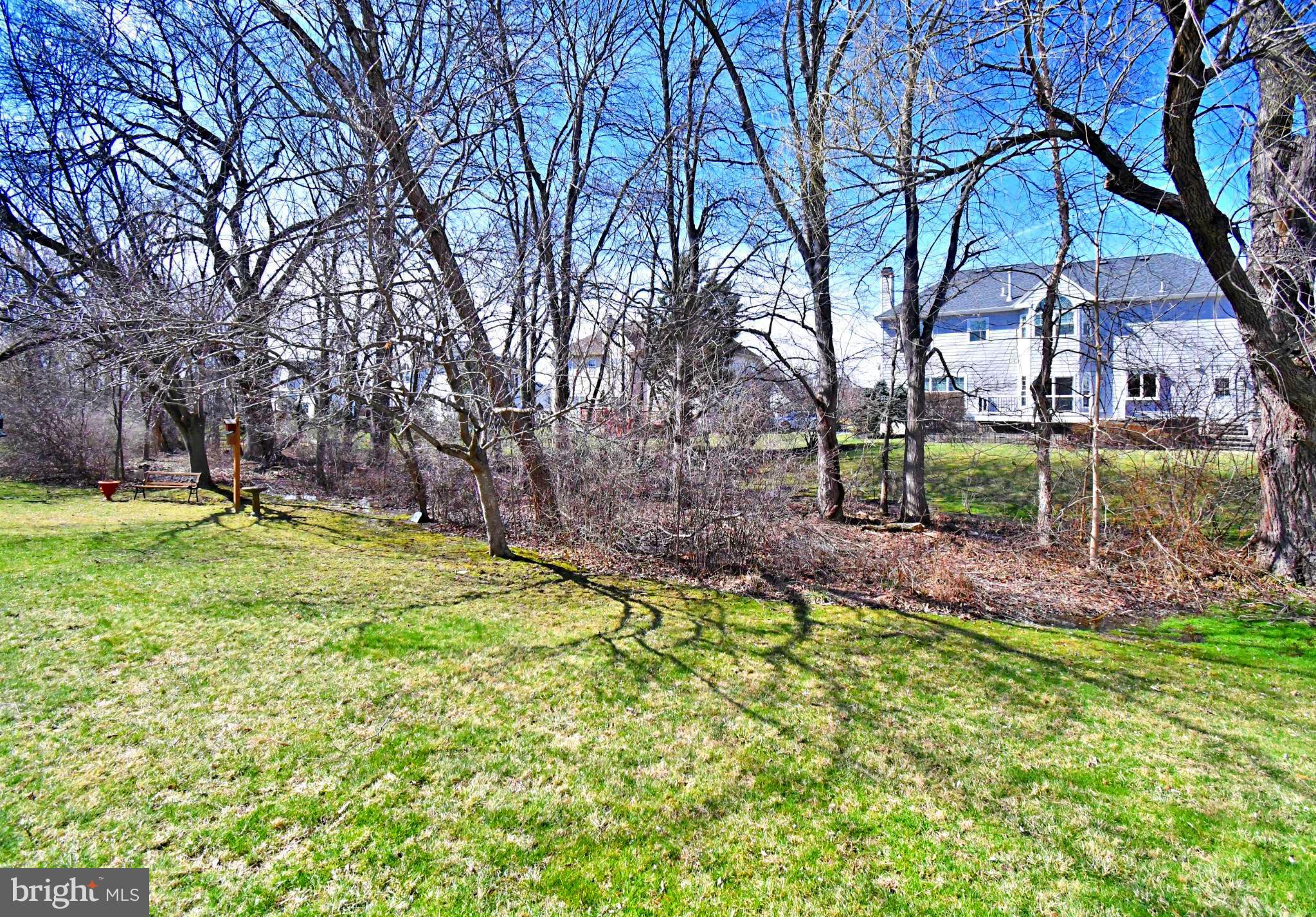 MONTGOMERY CROSSING - Residential