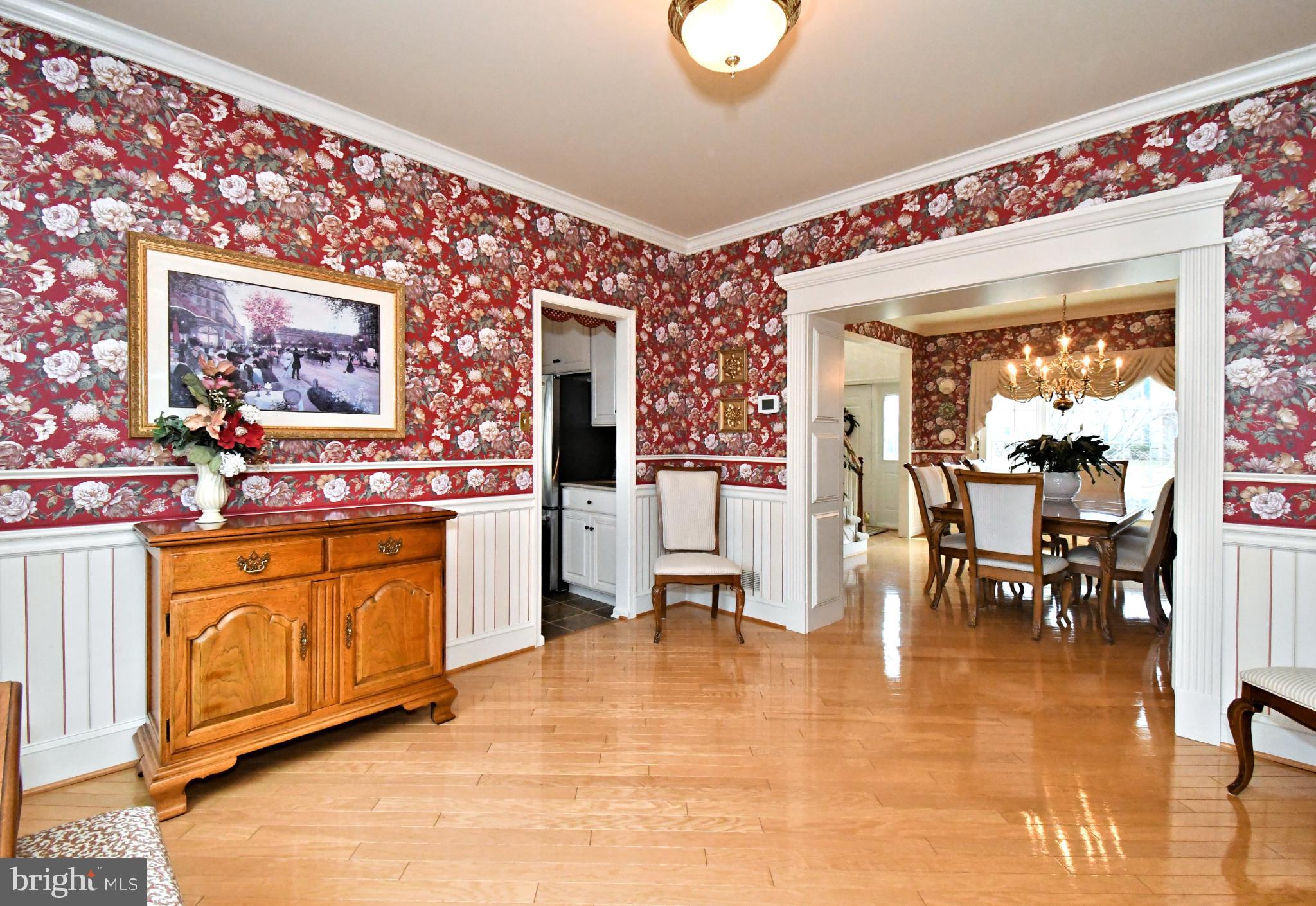 MONTGOMERY CROSSING - Residential