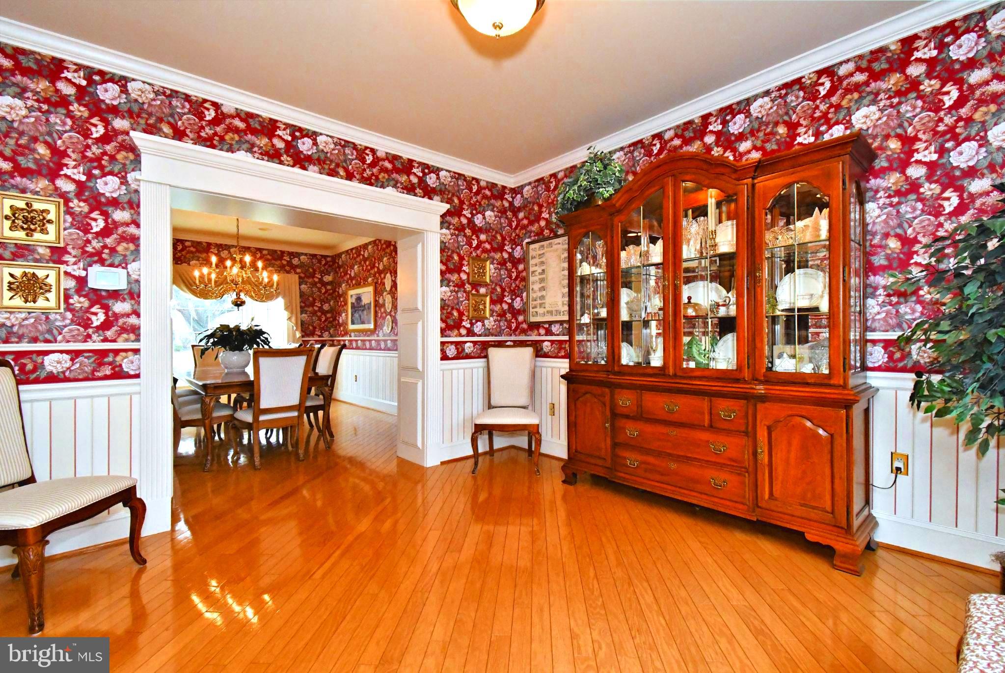 MONTGOMERY CROSSING - Residential