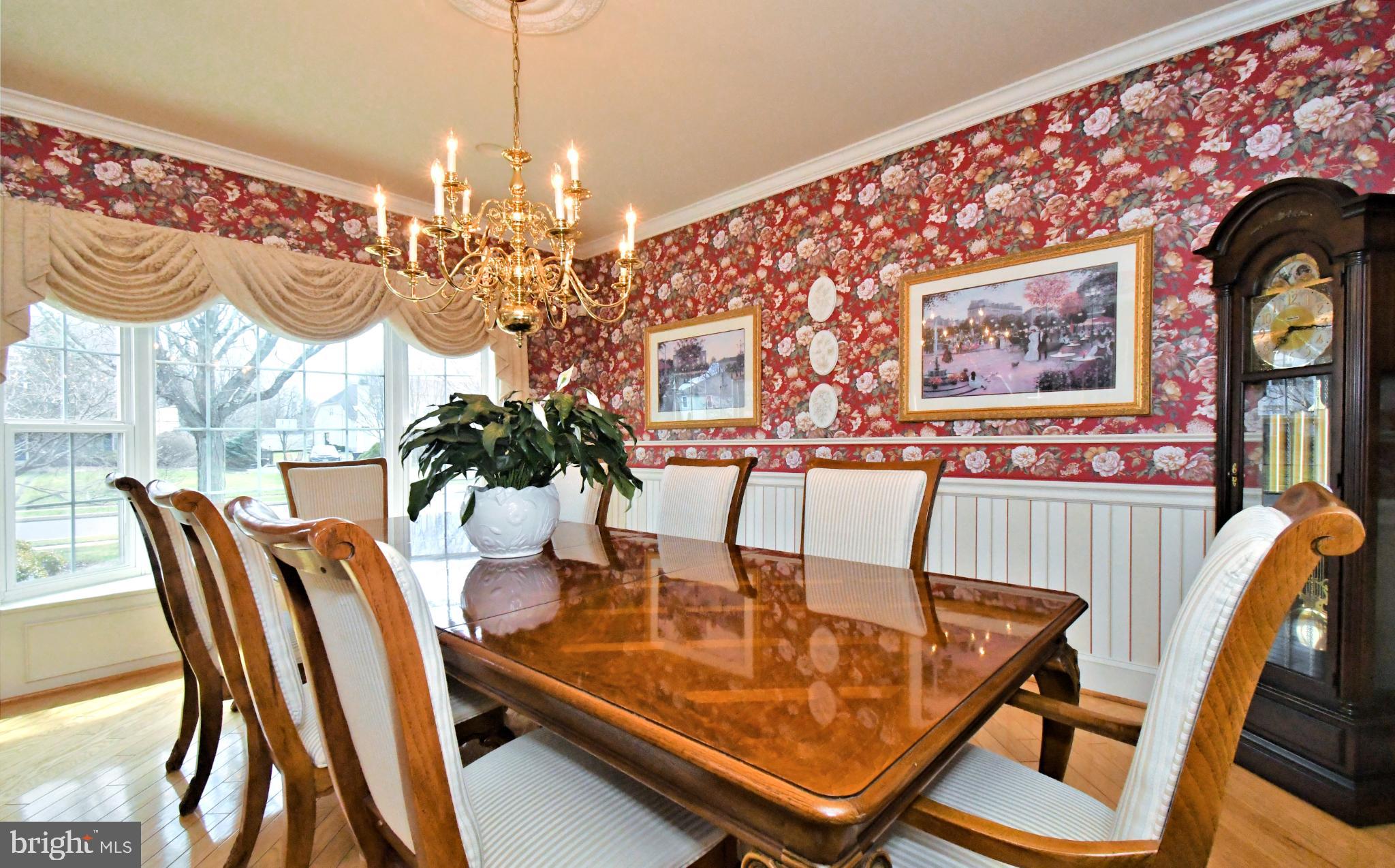 MONTGOMERY CROSSING - Residential