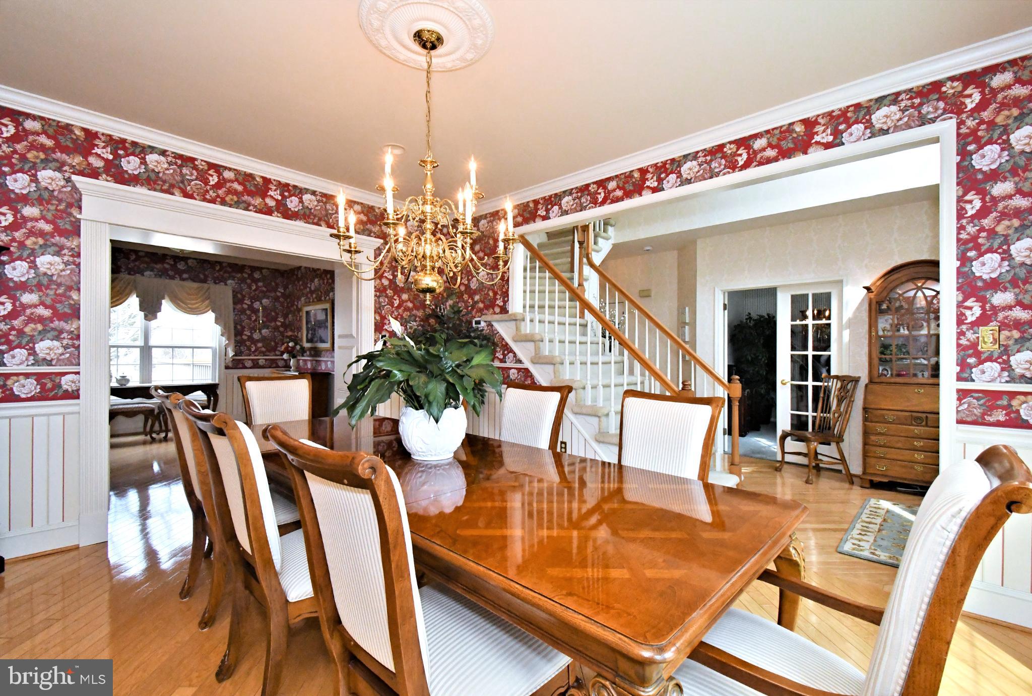 MONTGOMERY CROSSING - Residential