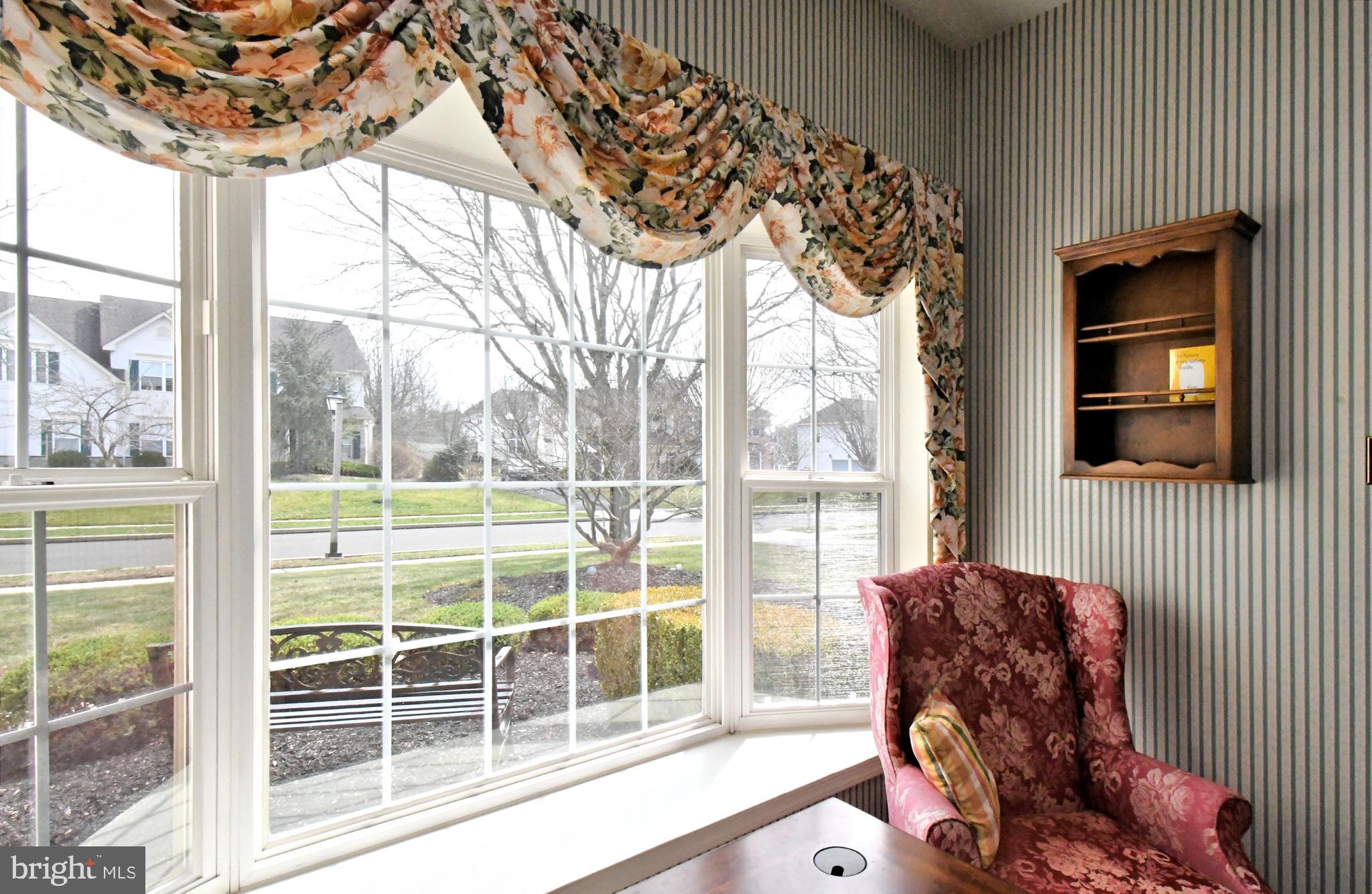 MONTGOMERY CROSSING - Residential