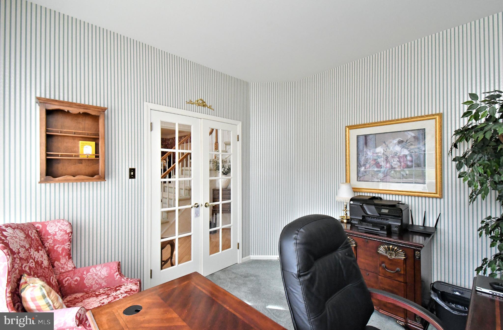 MONTGOMERY CROSSING - Residential