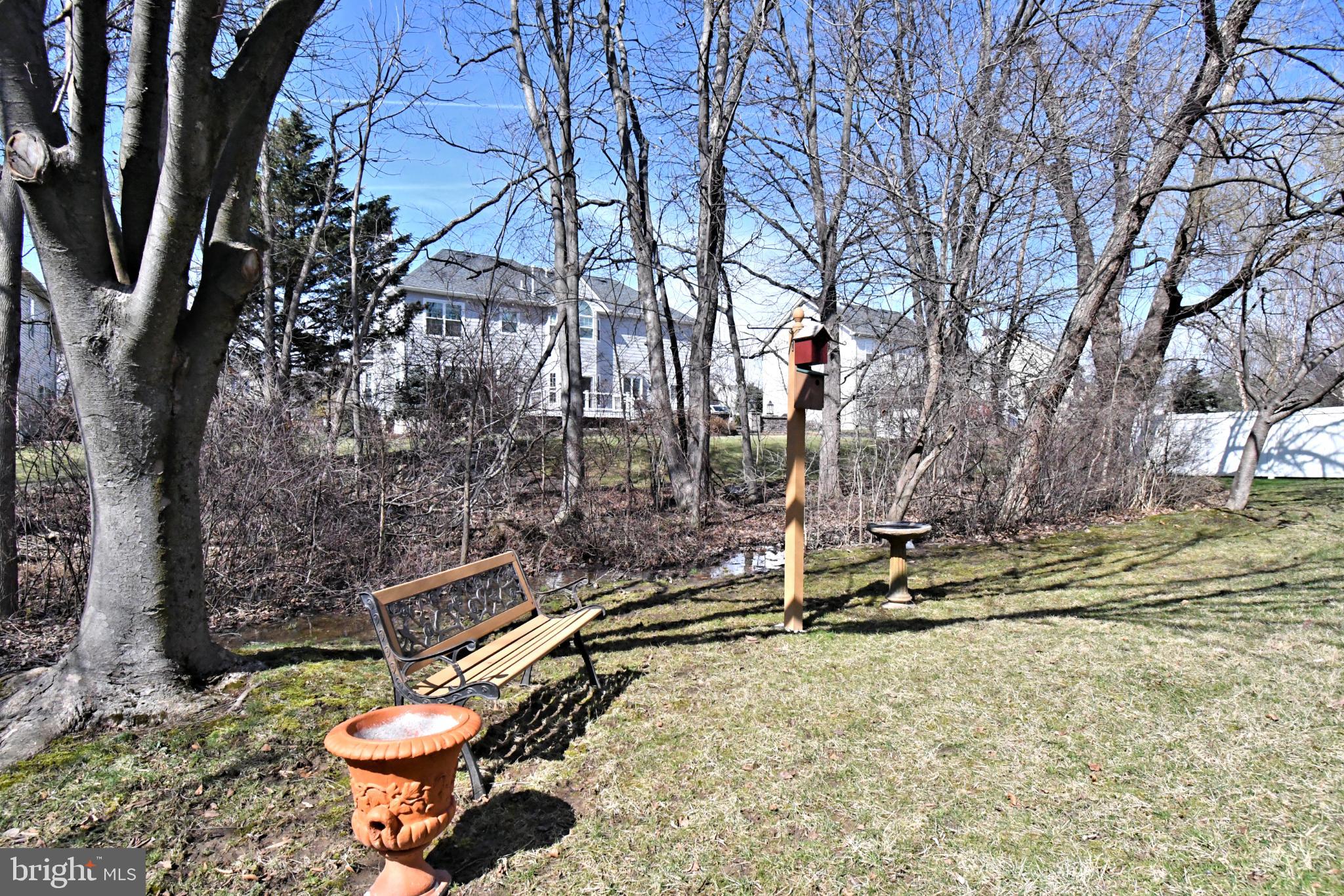 MONTGOMERY CROSSING - Residential