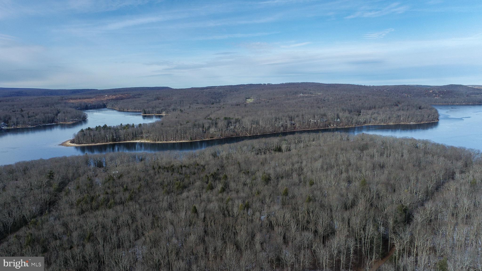 MYSTIC CREEK - Residential