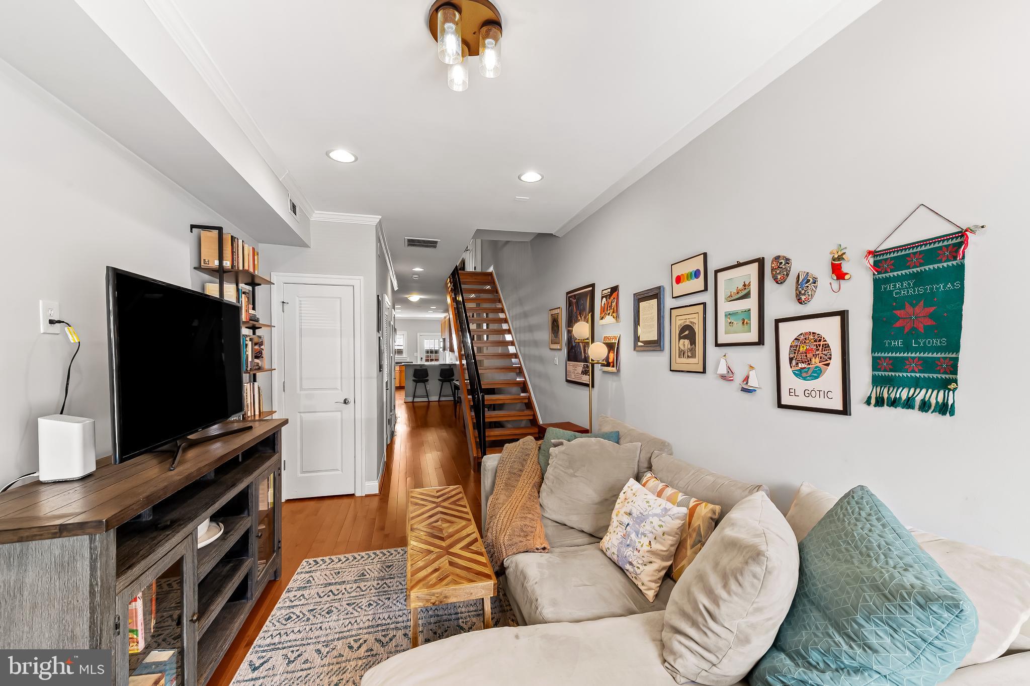 UPPER FELLS POINT - Residential