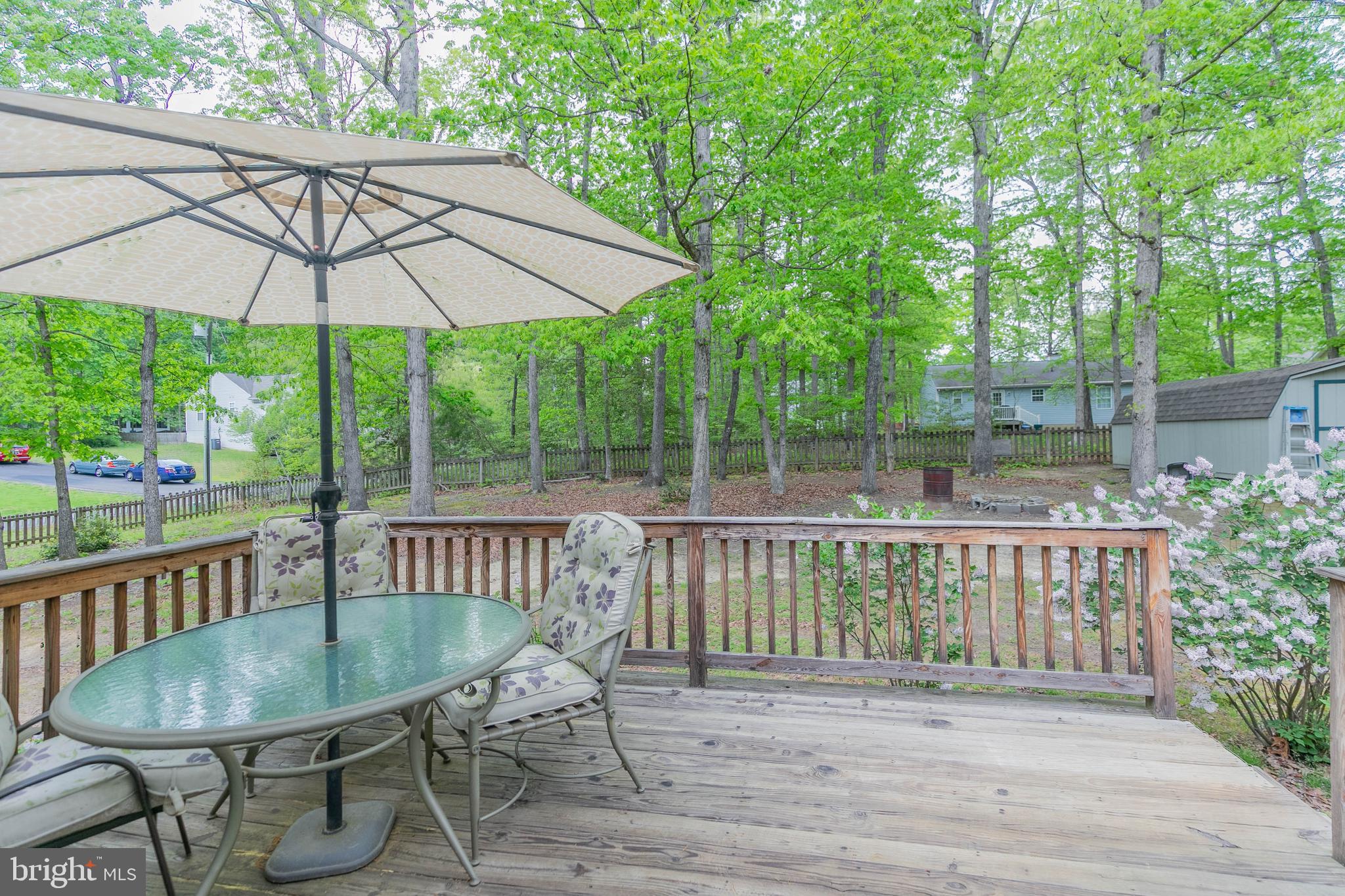 LAKE LAND OR - Residential