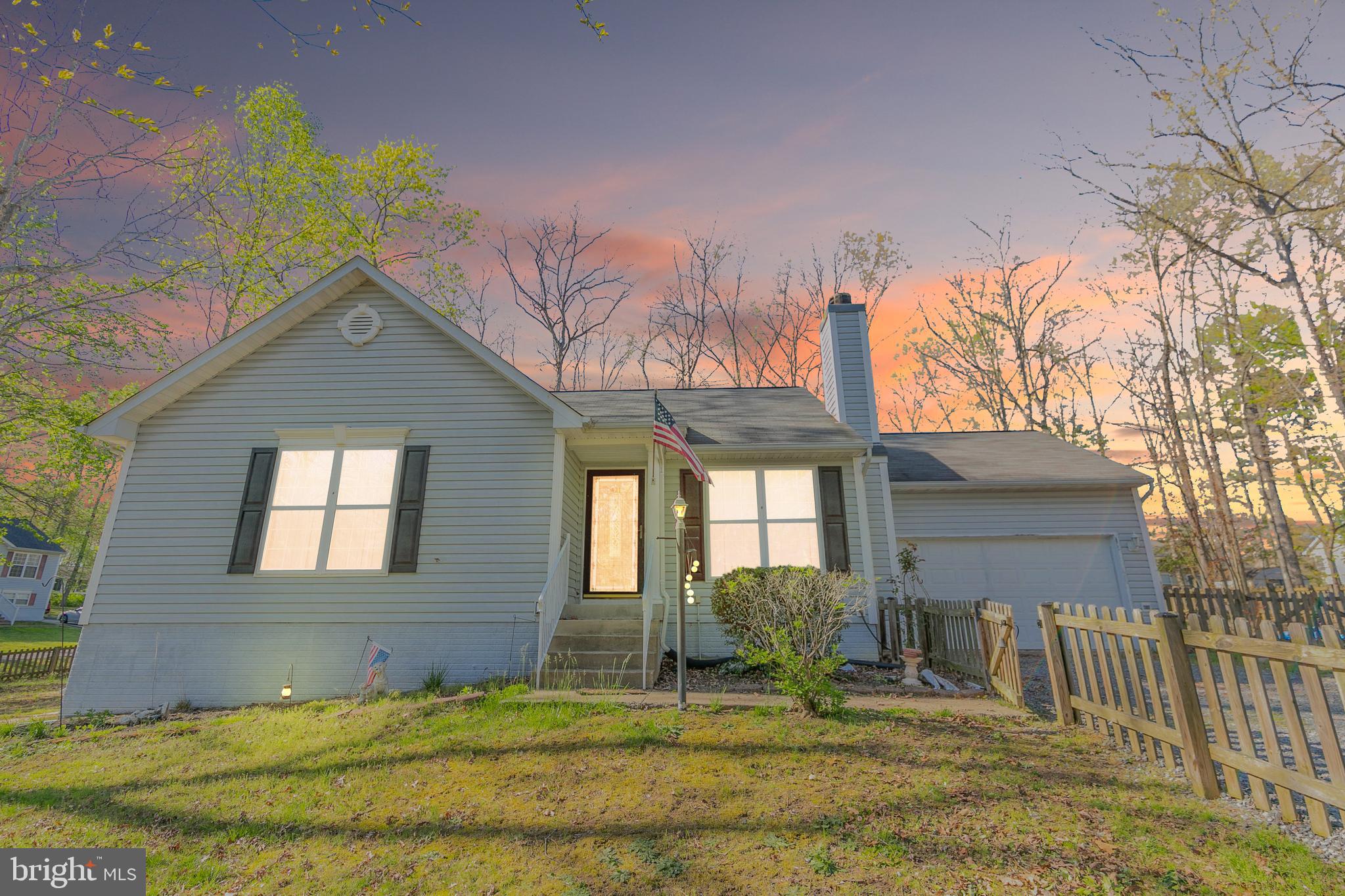 LAKE LAND OR - Residential