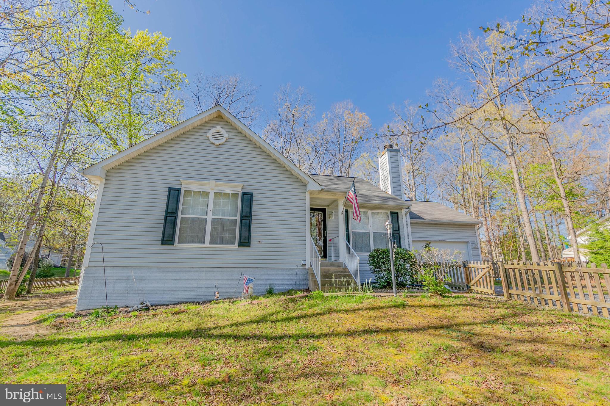 LAKE LAND OR - Residential