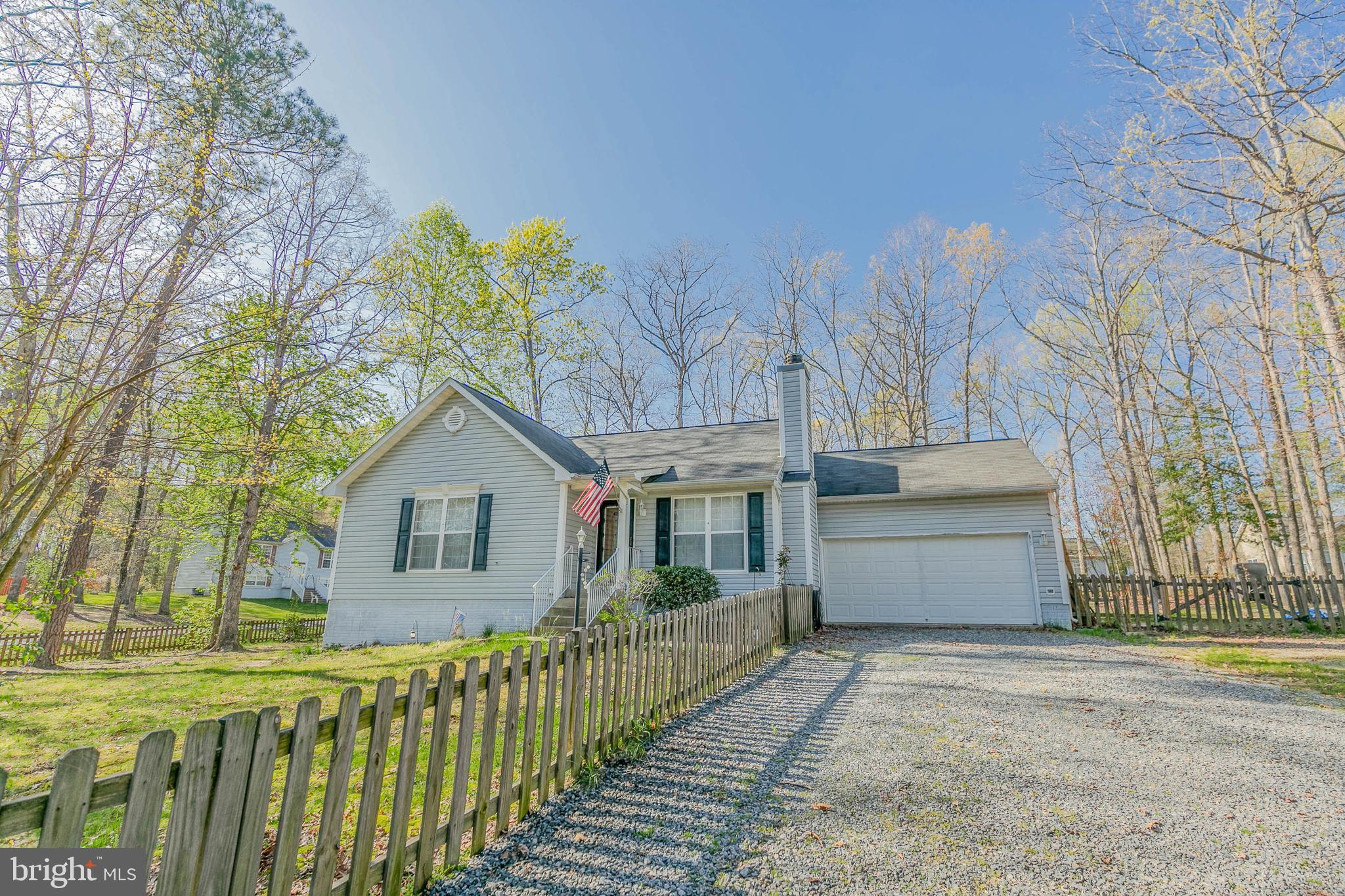 LAKE LAND OR - Residential