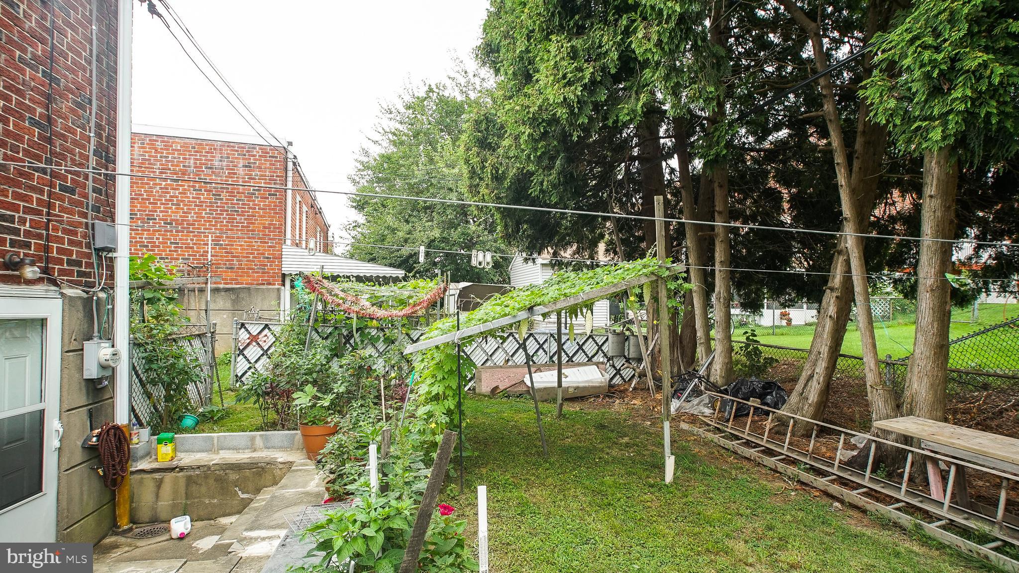 SOMERTON - Residential