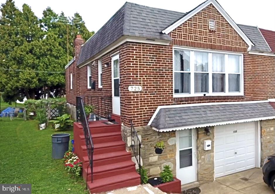 SOMERTON - Residential