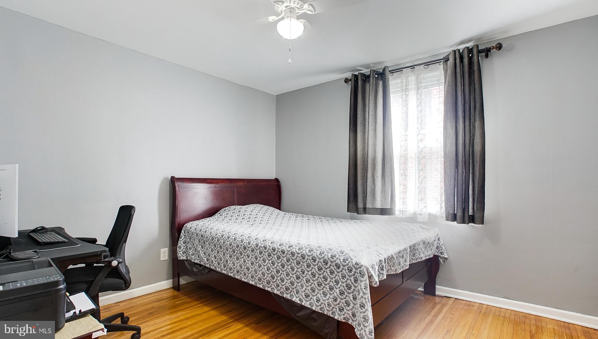 SOMERTON - Residential