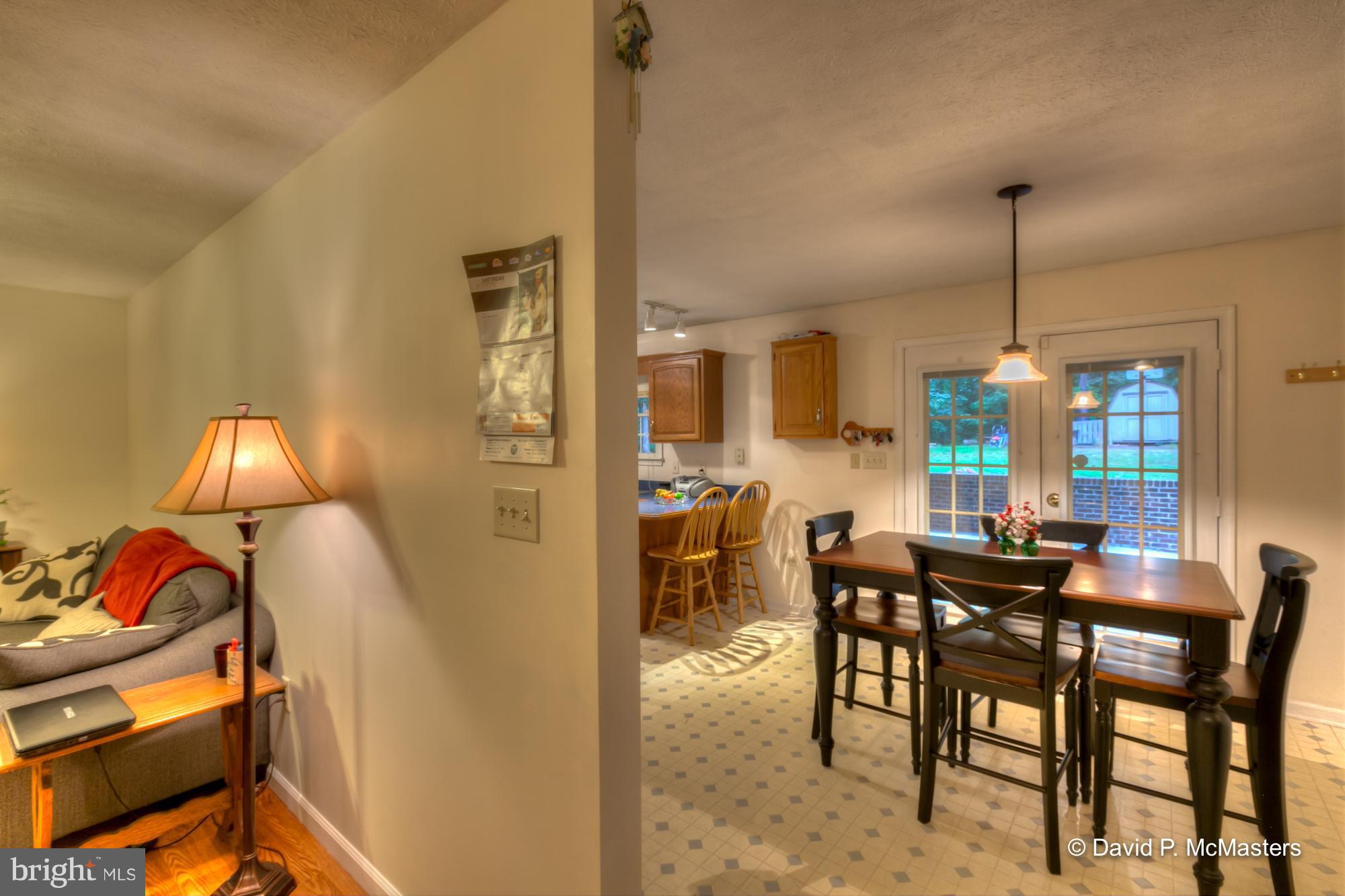 WHISPERING FALLS - Residential