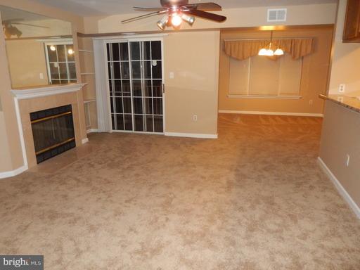 LAKE POINTE CONDOMINIUMS - Residential Lease