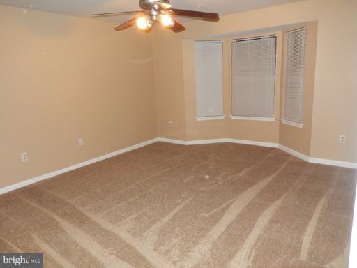 LAKE POINTE CONDOMINIUMS - Residential Lease