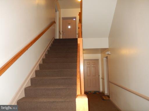 LAKE POINTE CONDOMINIUMS - Residential Lease